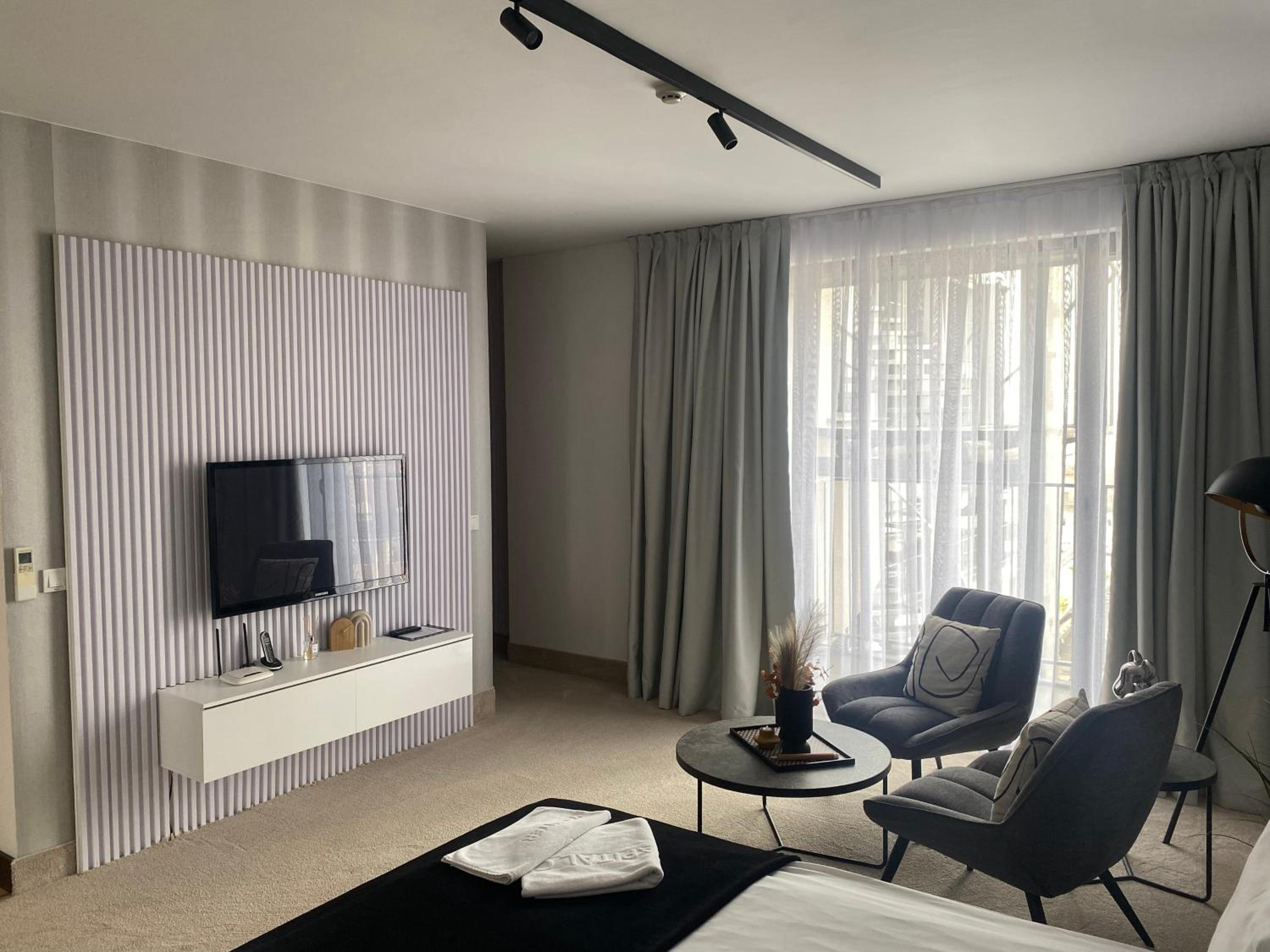 Apartment - Photo 6
