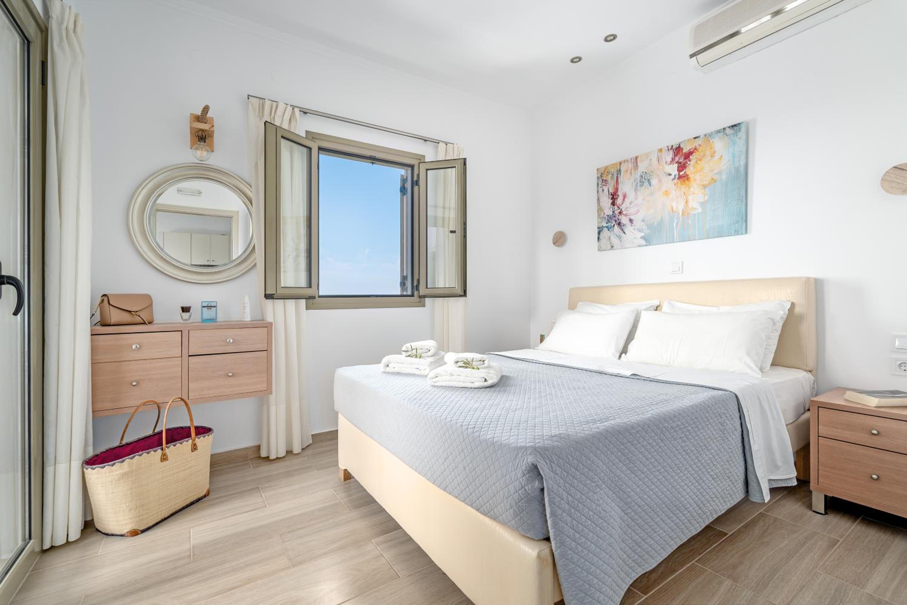 One-Bedroom Villa (2 Adults + 2 Children)