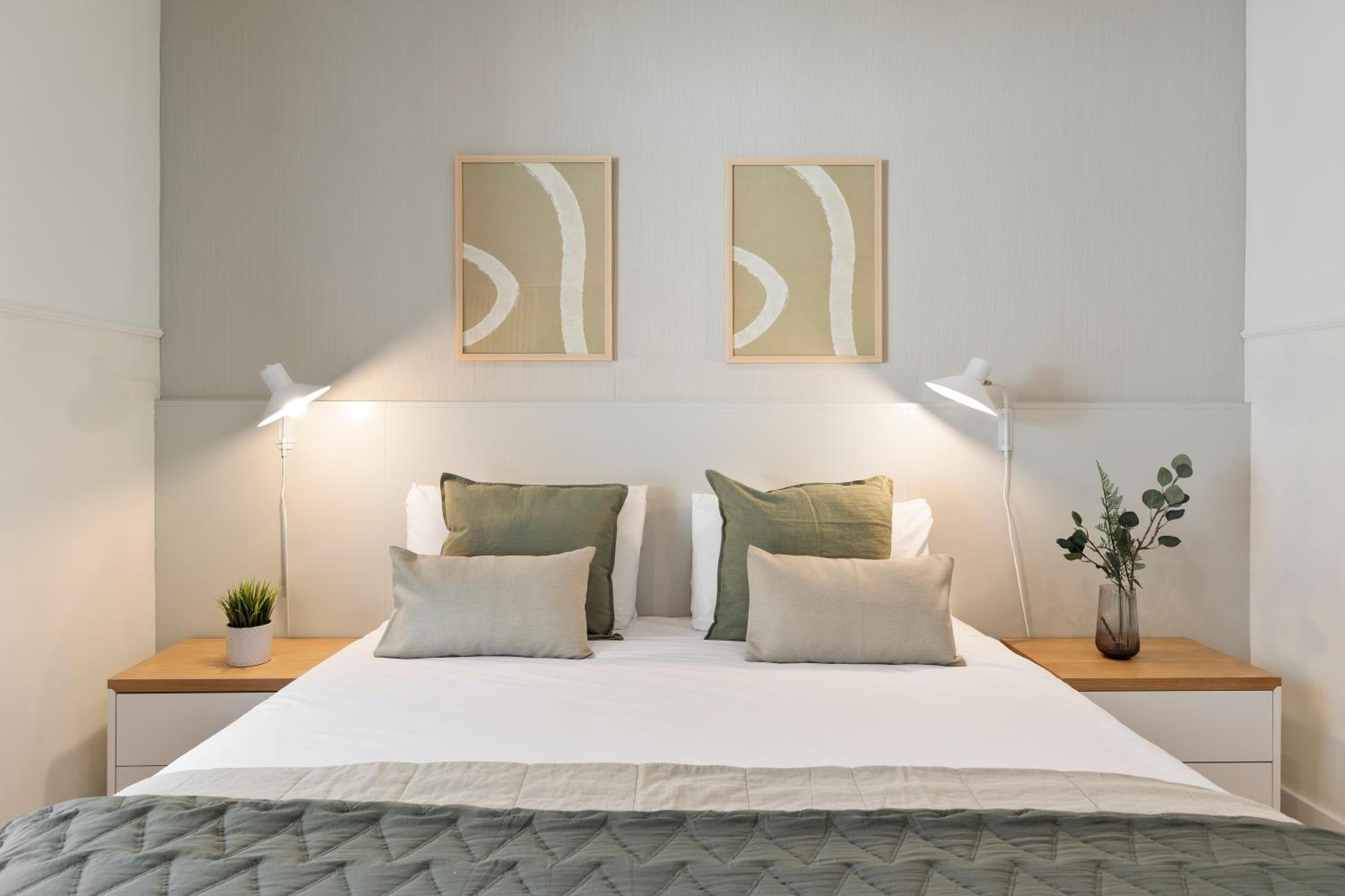 Two-Bedroom Apartment with Terrace photo 3