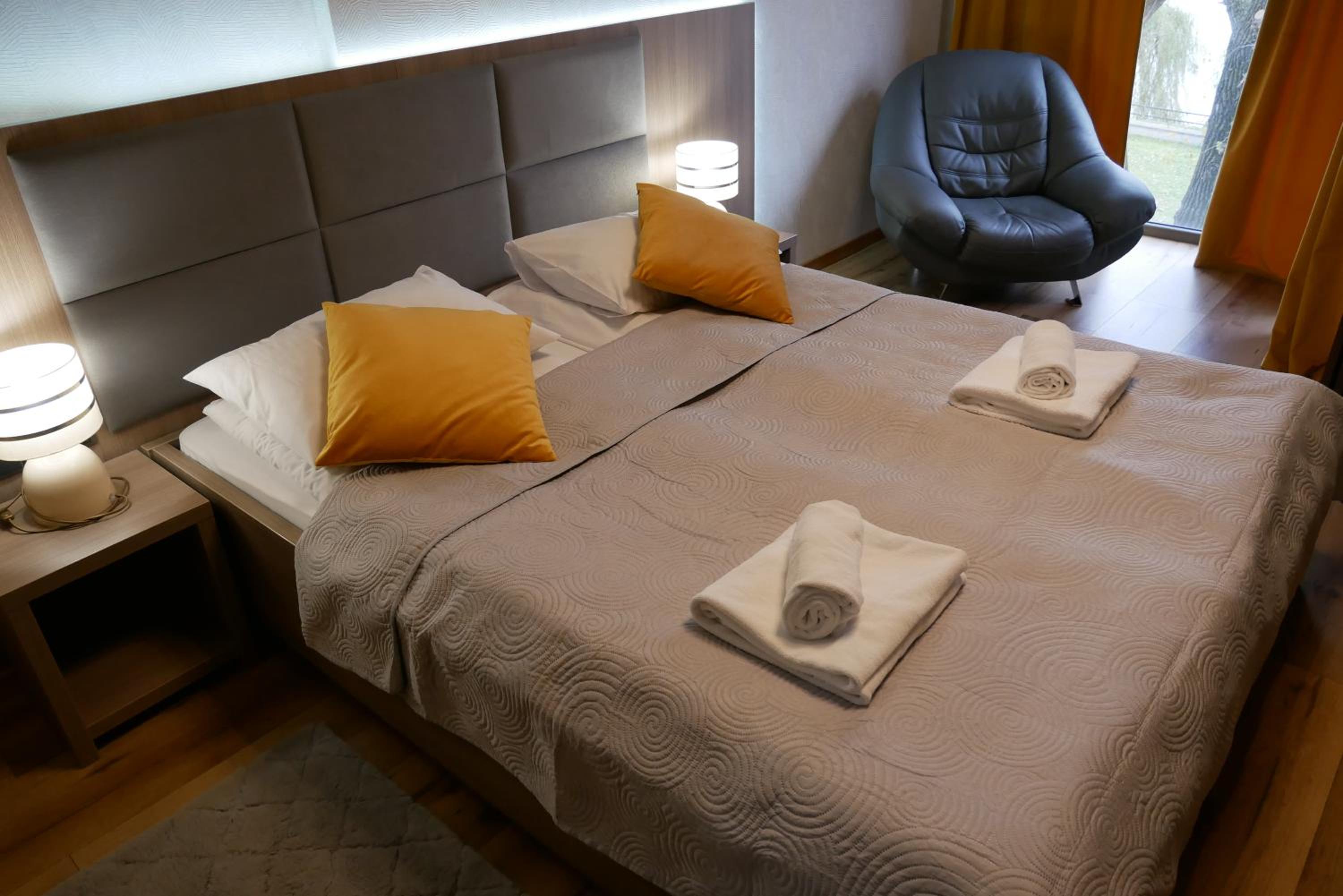 Deluxe Room - Photo 1