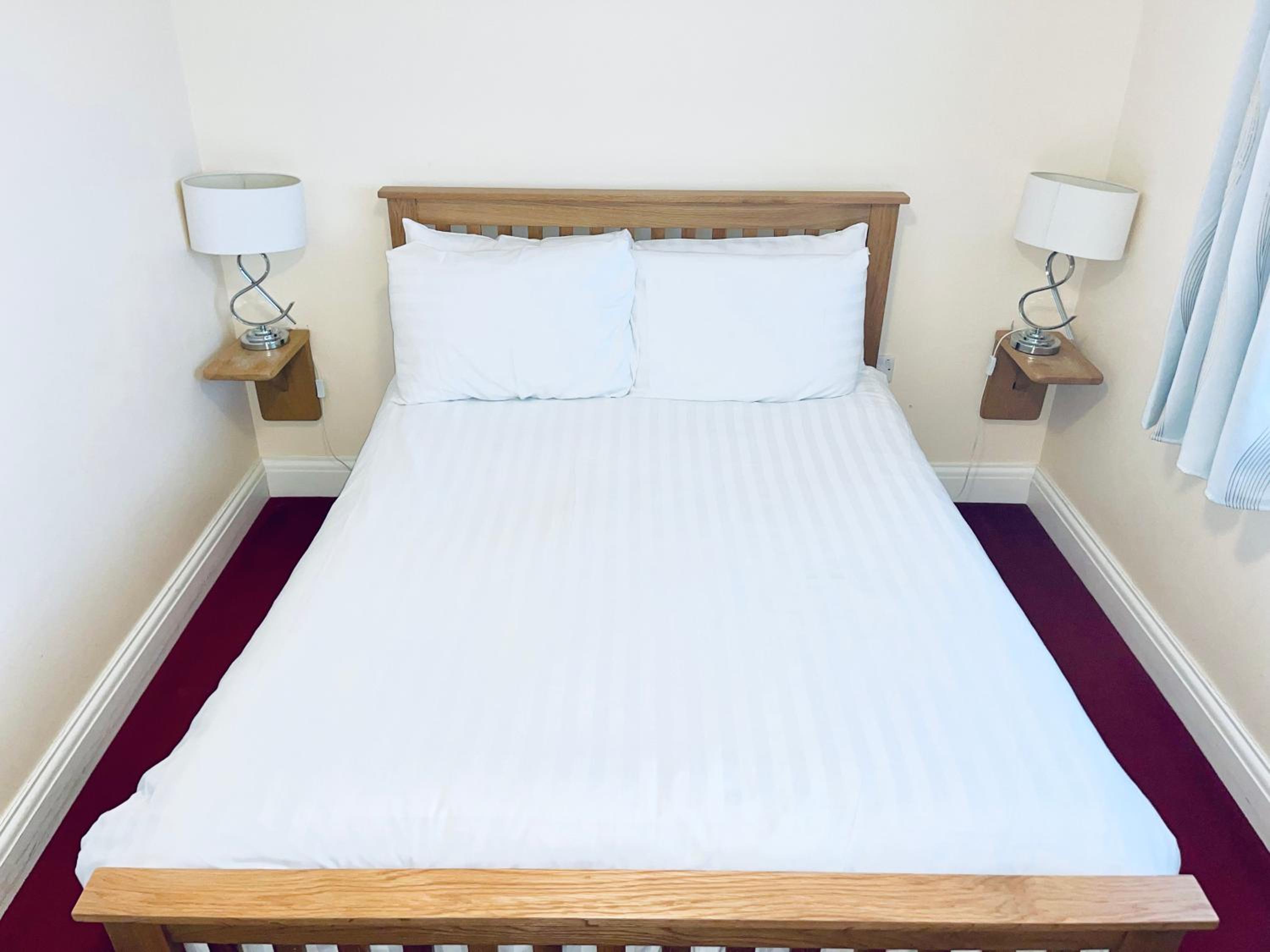 Compact Double Room photo 3