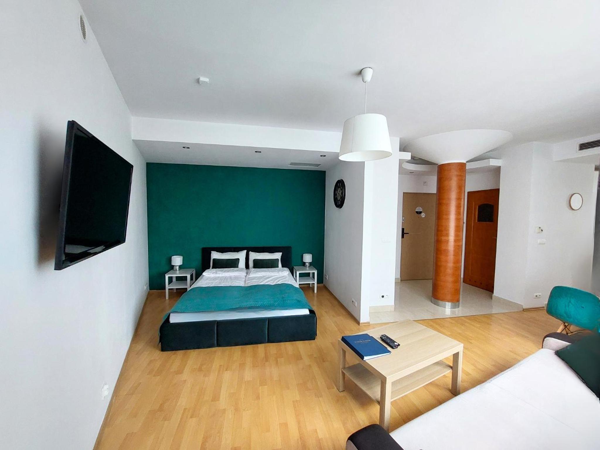 Studio Apartment photo 2