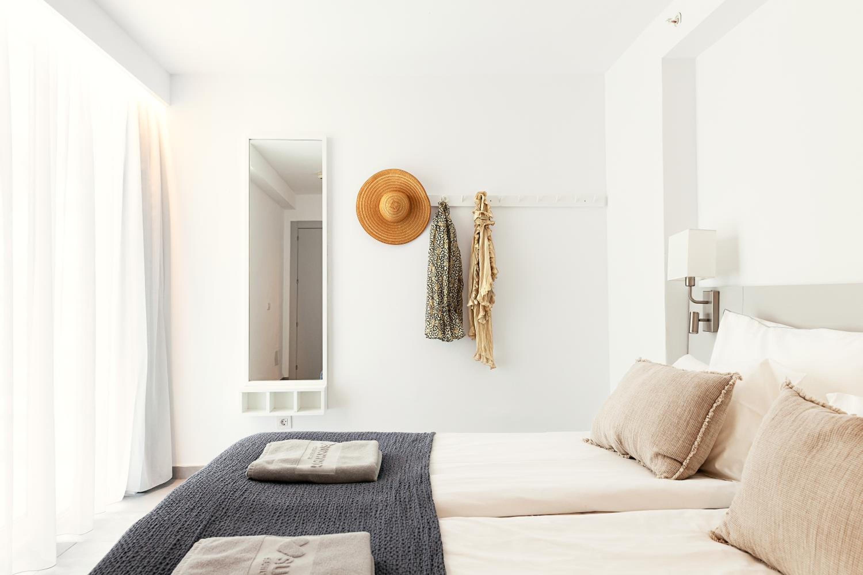 Apartamento de una habitación con balcón