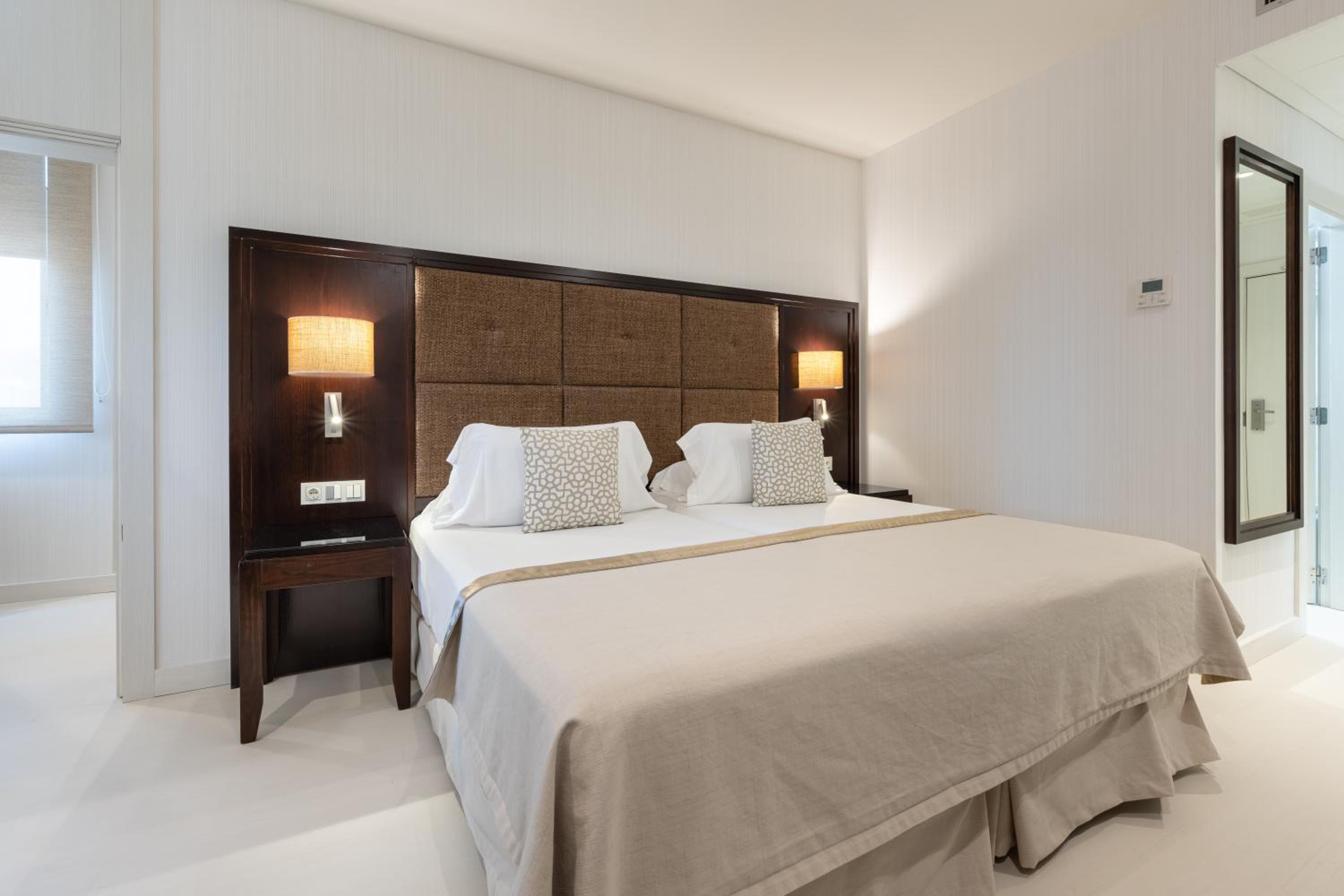 Junior Suite - Photo 37