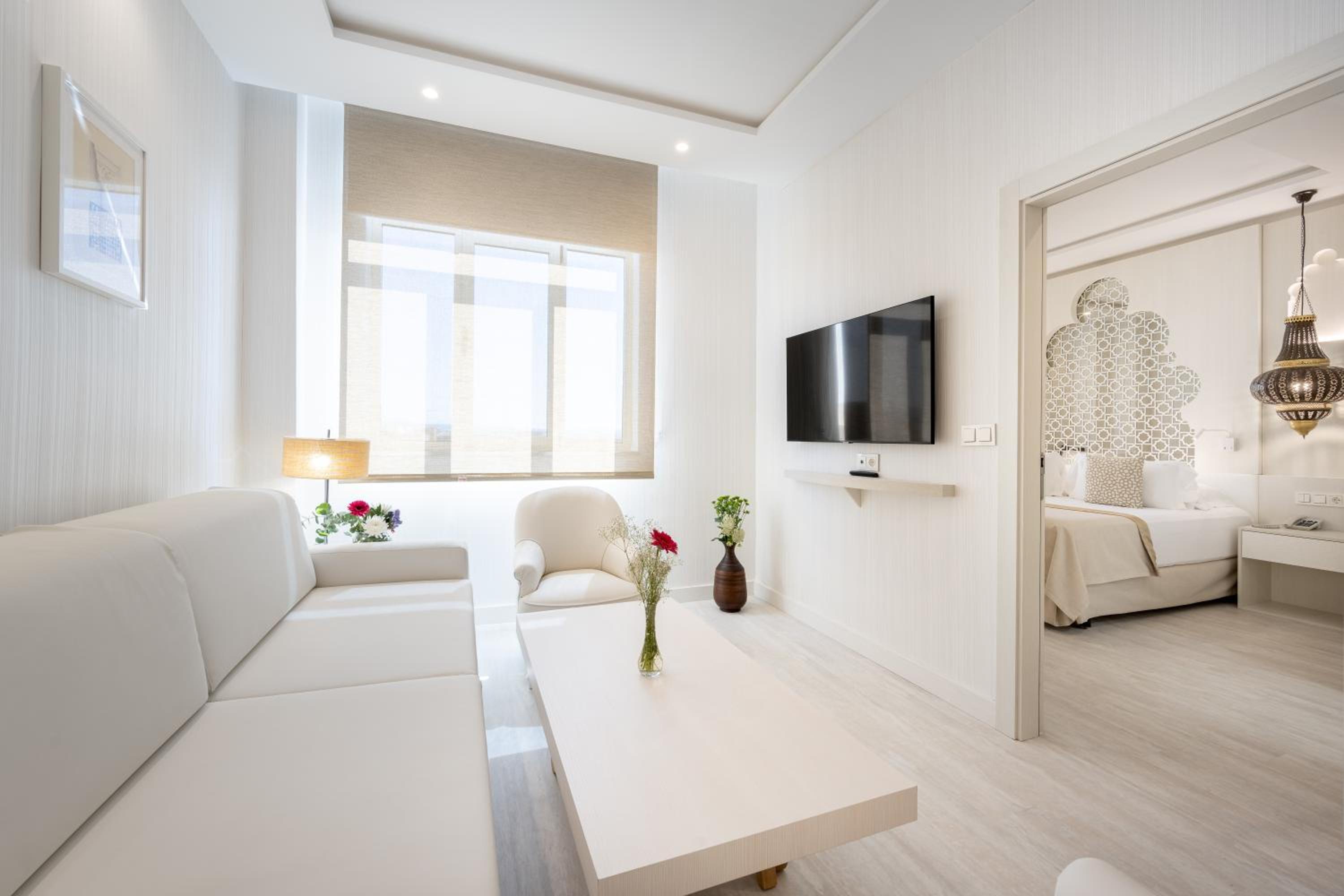 Junior Suite - Photo 32