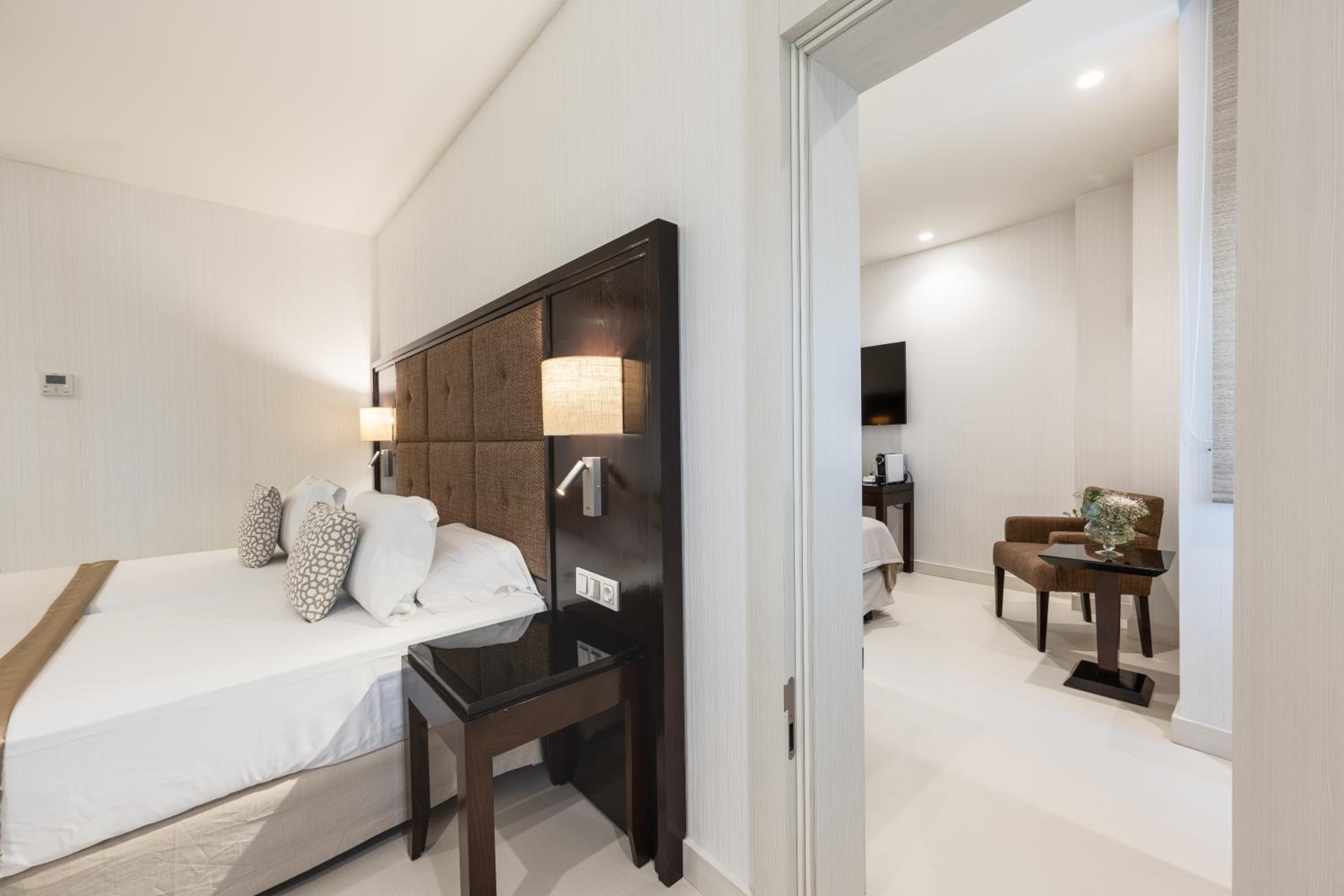 Junior Suite - Photo 6