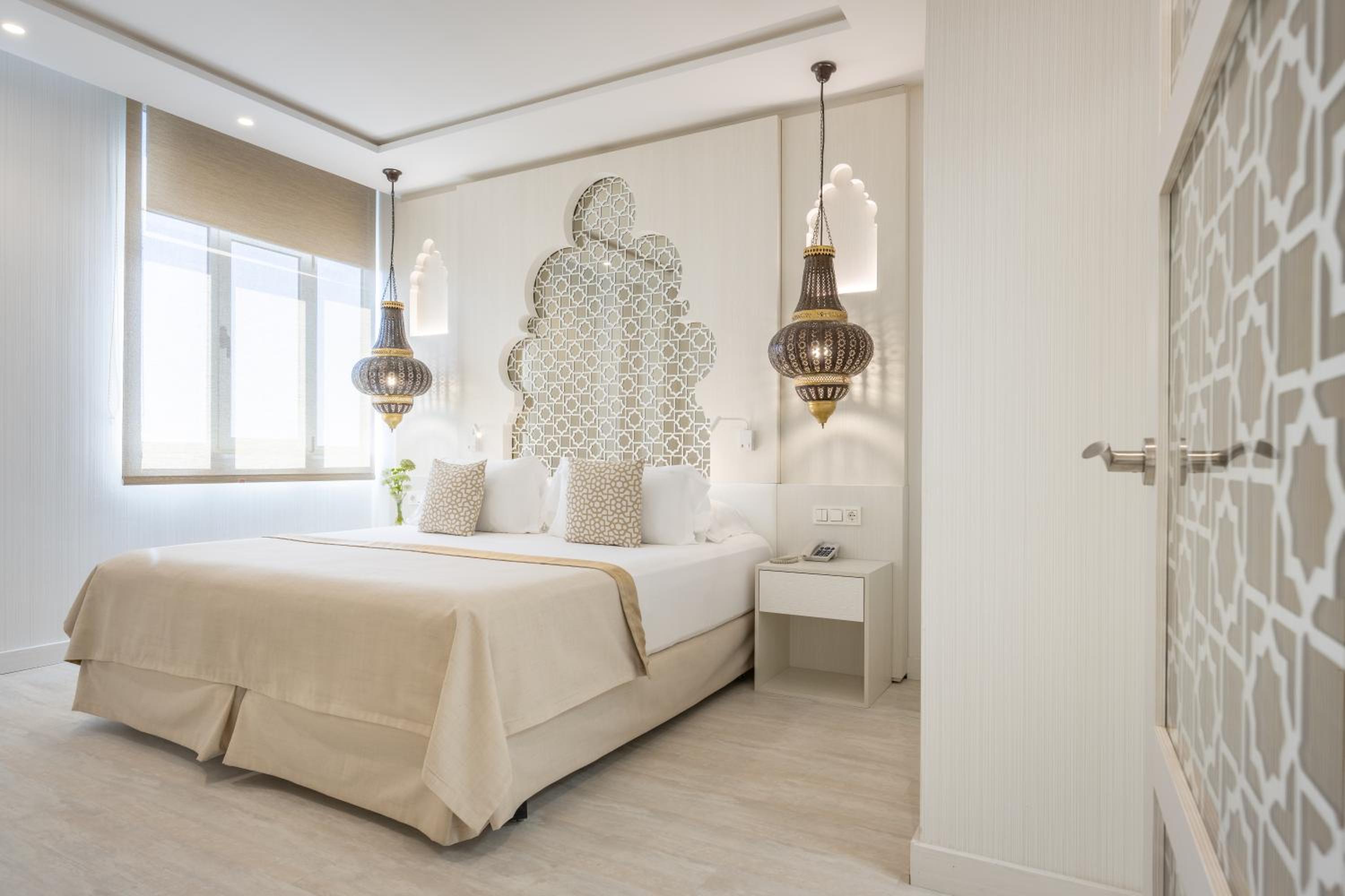 Junior Suite - Photo 1