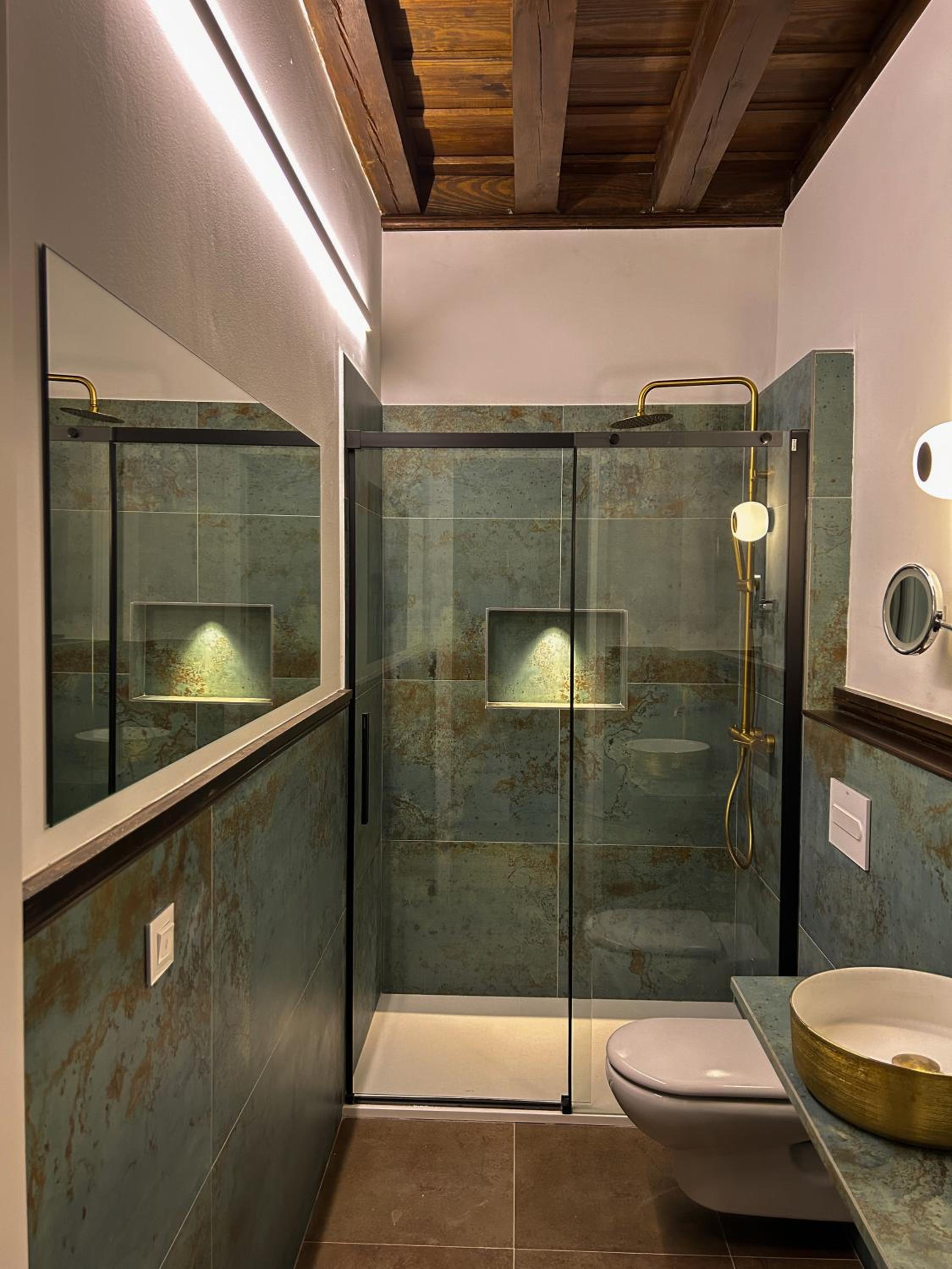 One-Bedroom Apartment - Photo 10