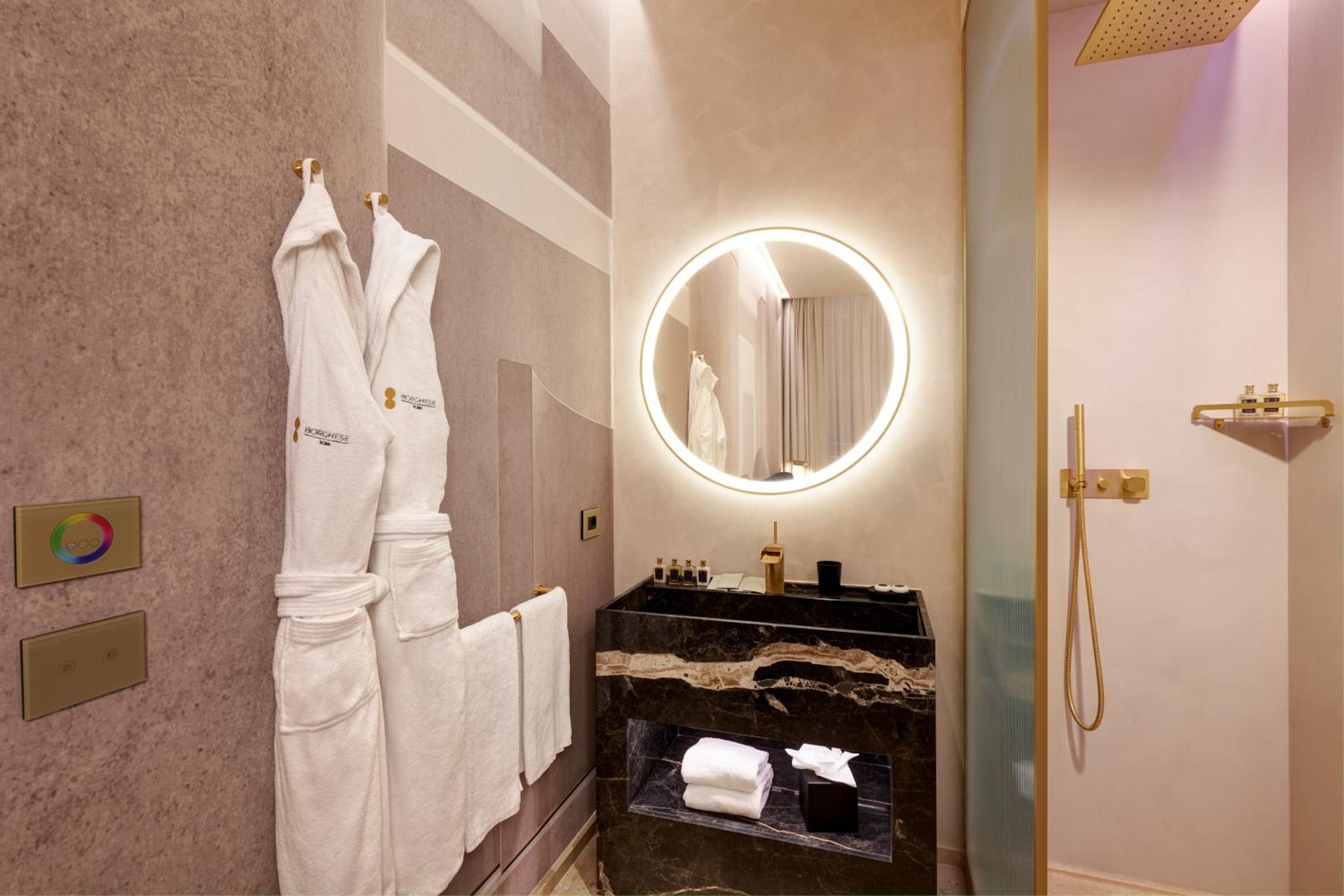 Deluxe Junior Suite