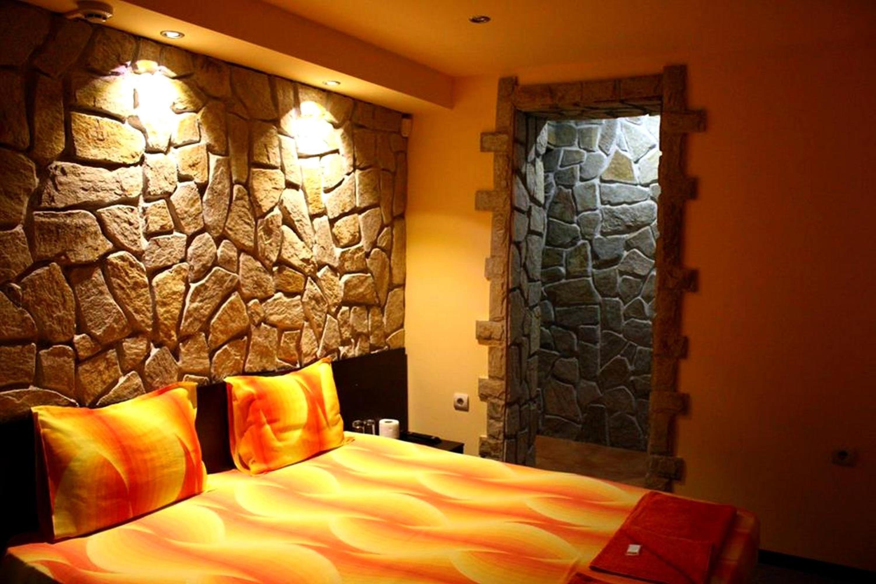 Double or Twin Room photo 3