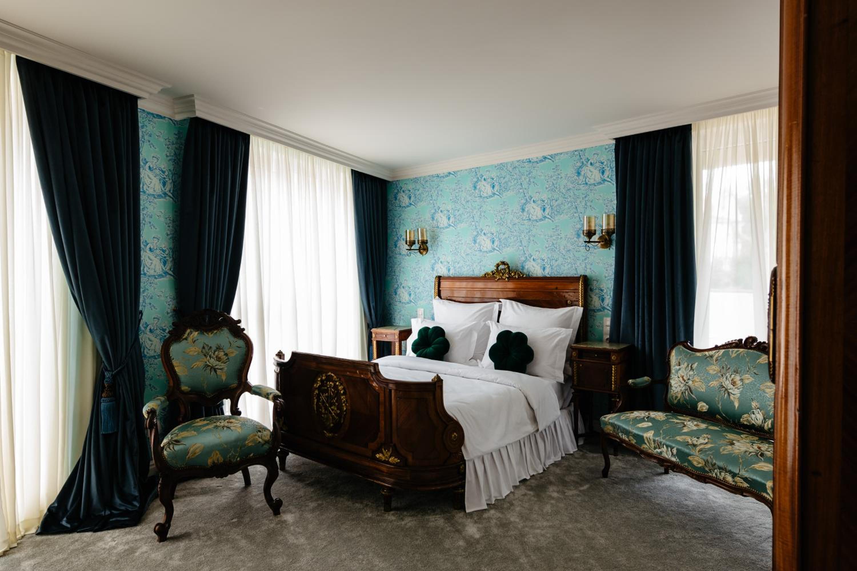 Superior King Room - Photo 2
