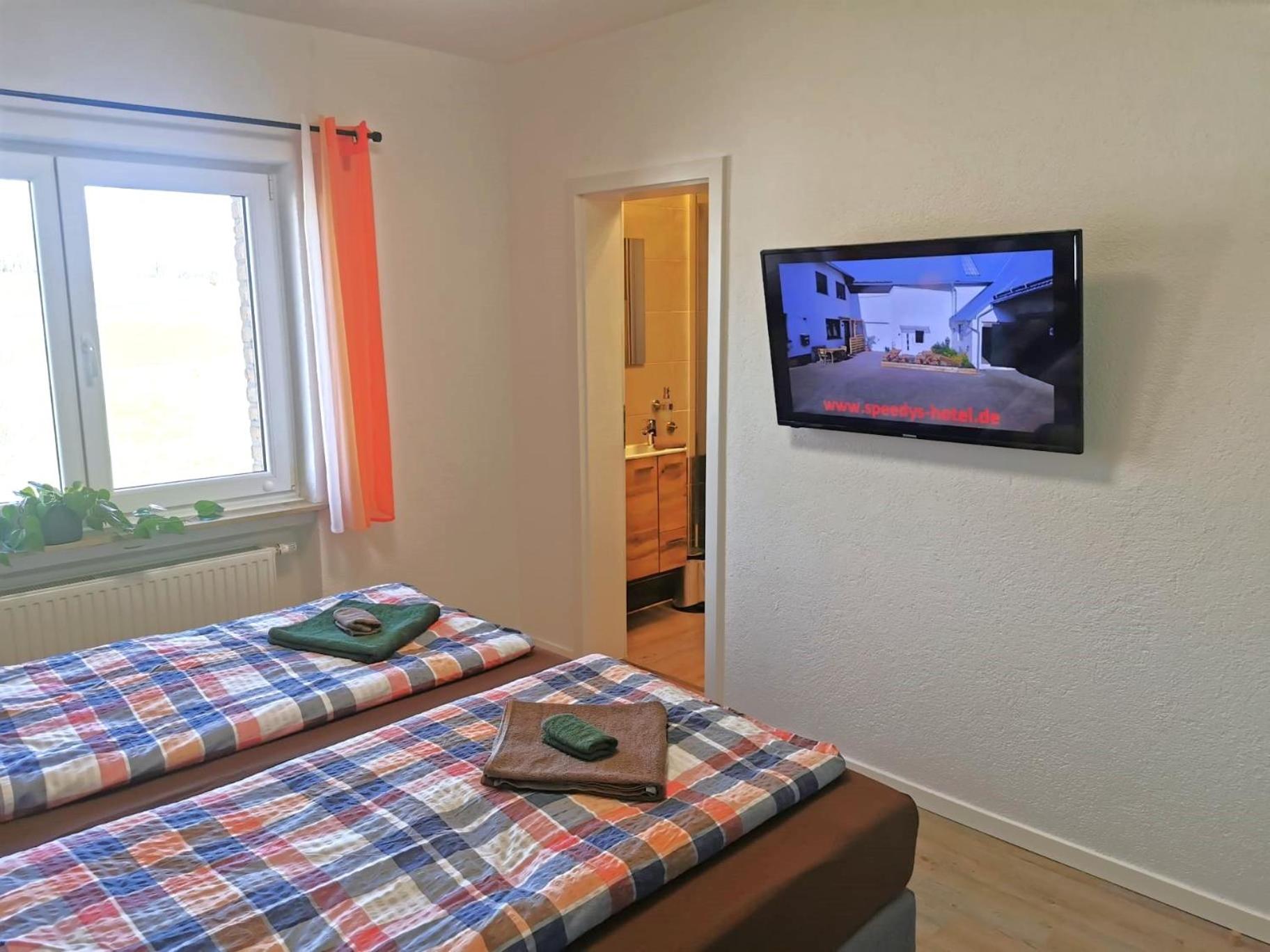 Double Room - Photo 3