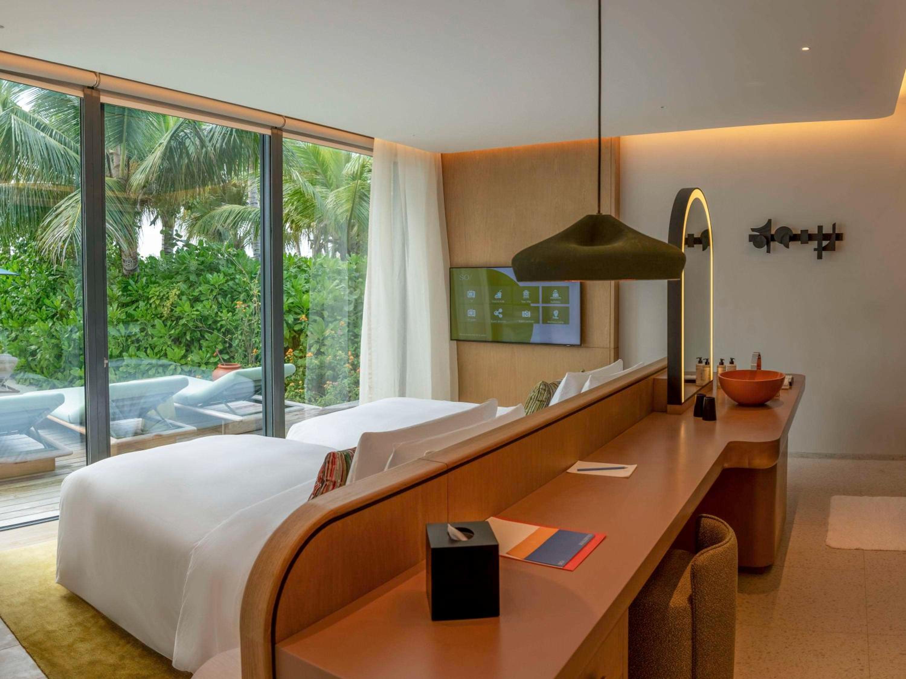Two-Bedroom Lagoon Beach Pool Loft