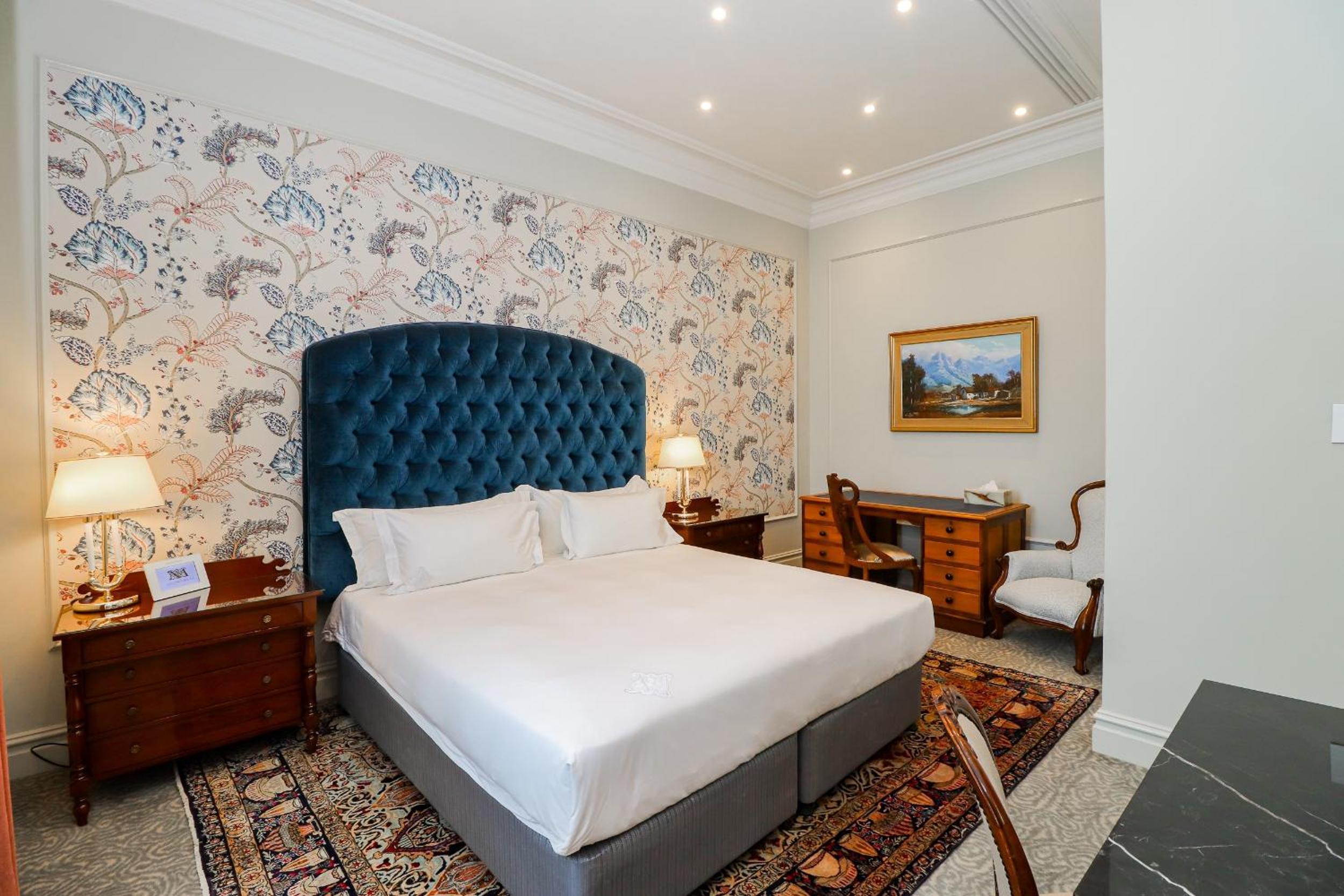 Executive Suite photo 1