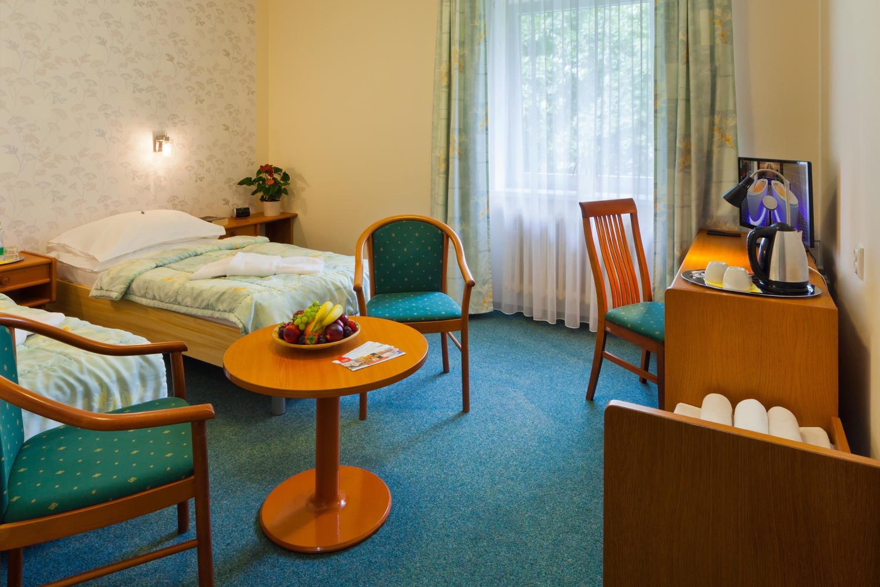Twin Room (1-2 Adults) photo 1