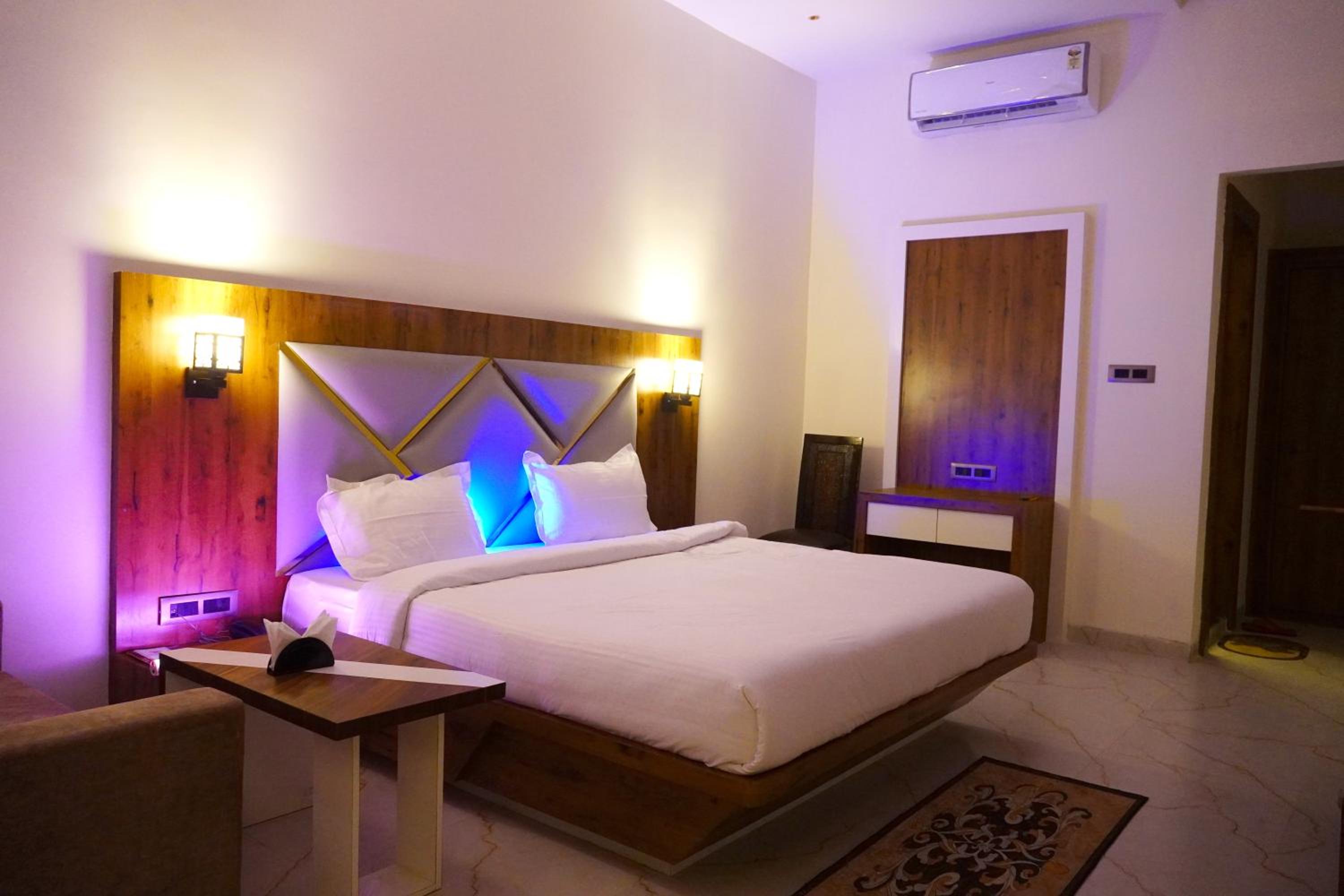 Superior Double Room photo 2