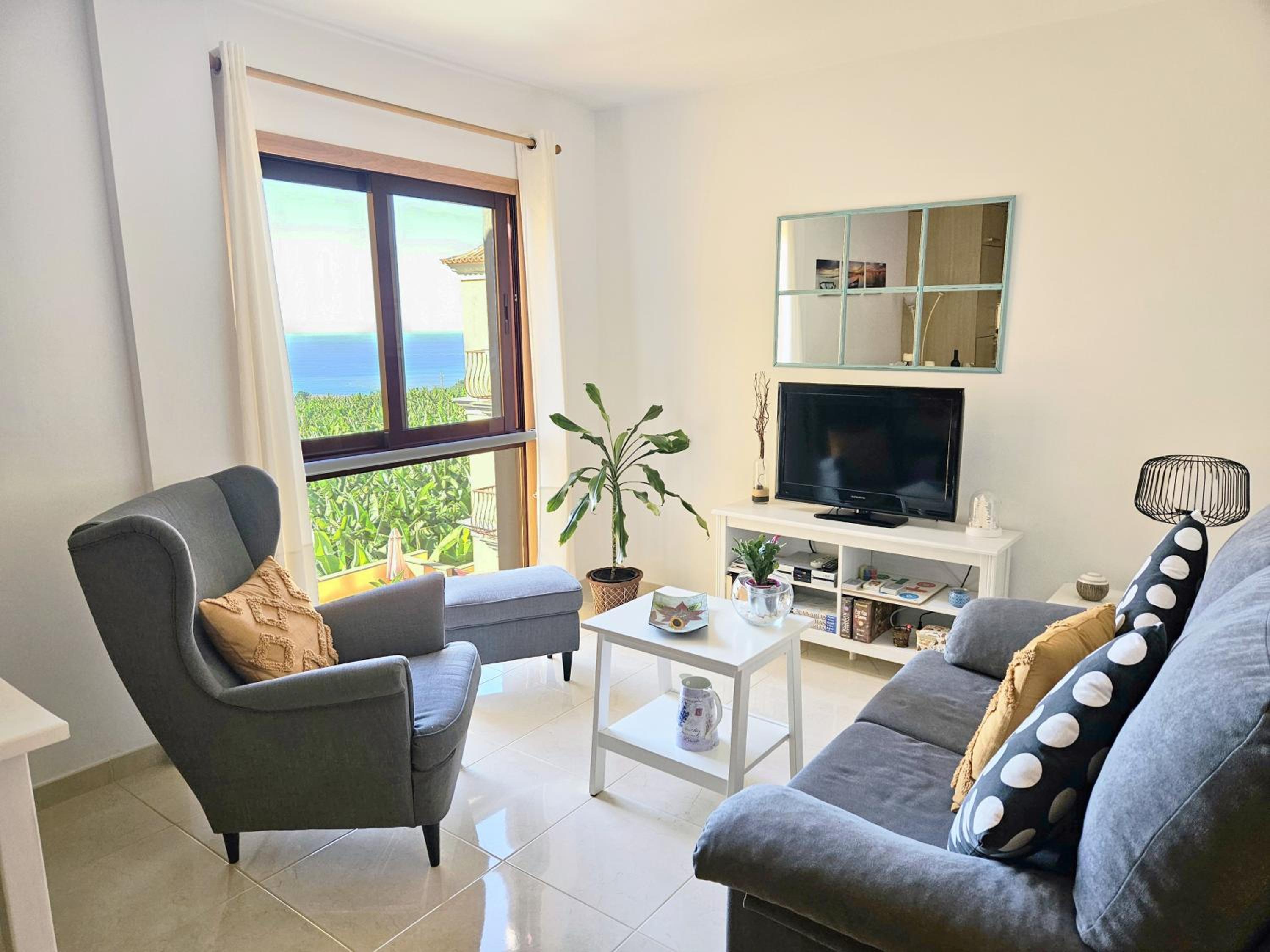 Apartamento con vista al mar