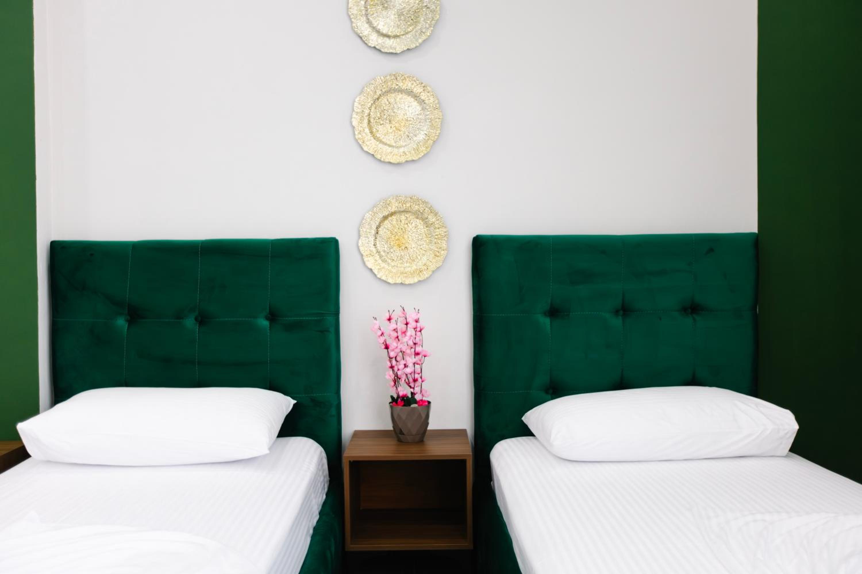 Economy Triple Room