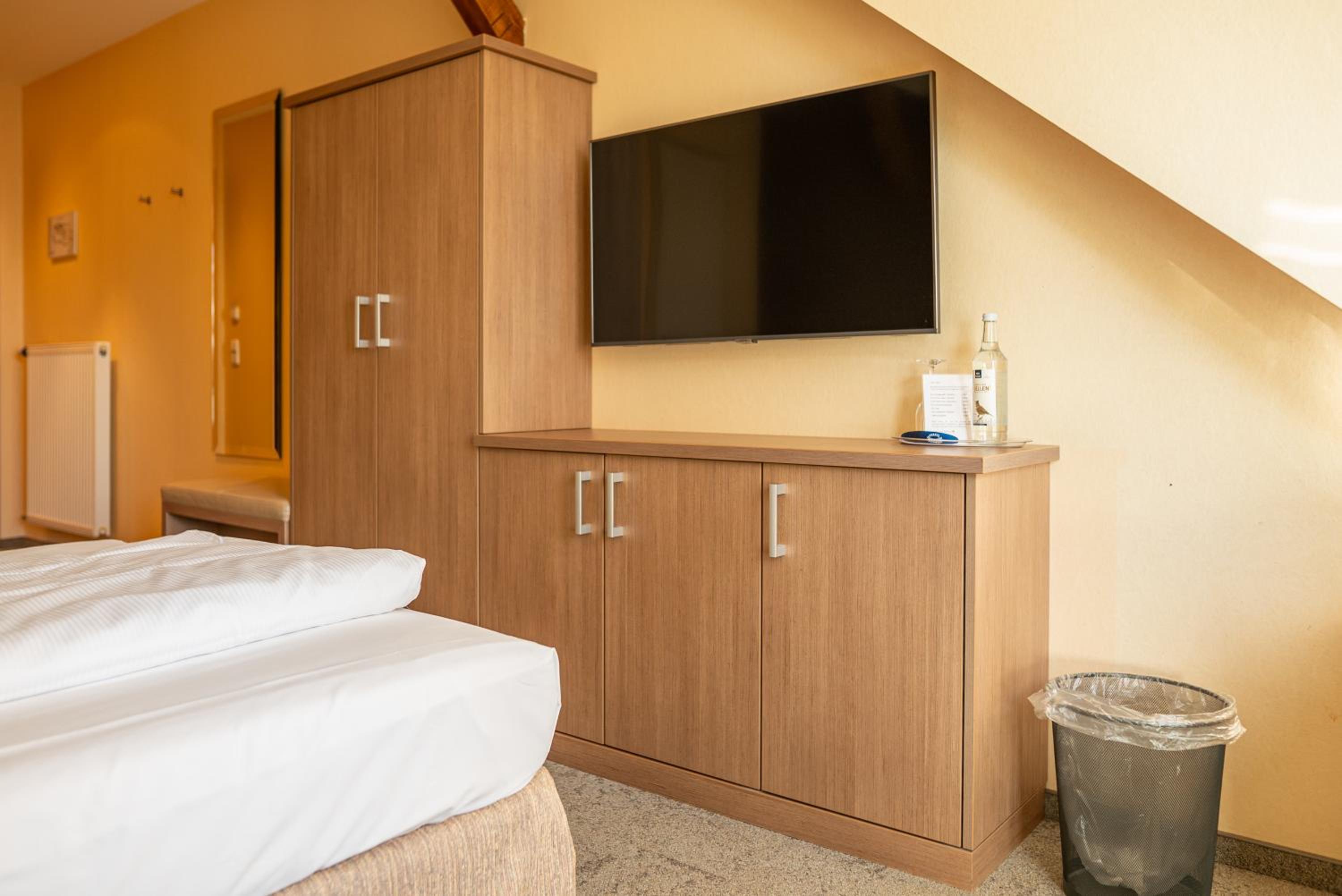 Double Room - Photo 3