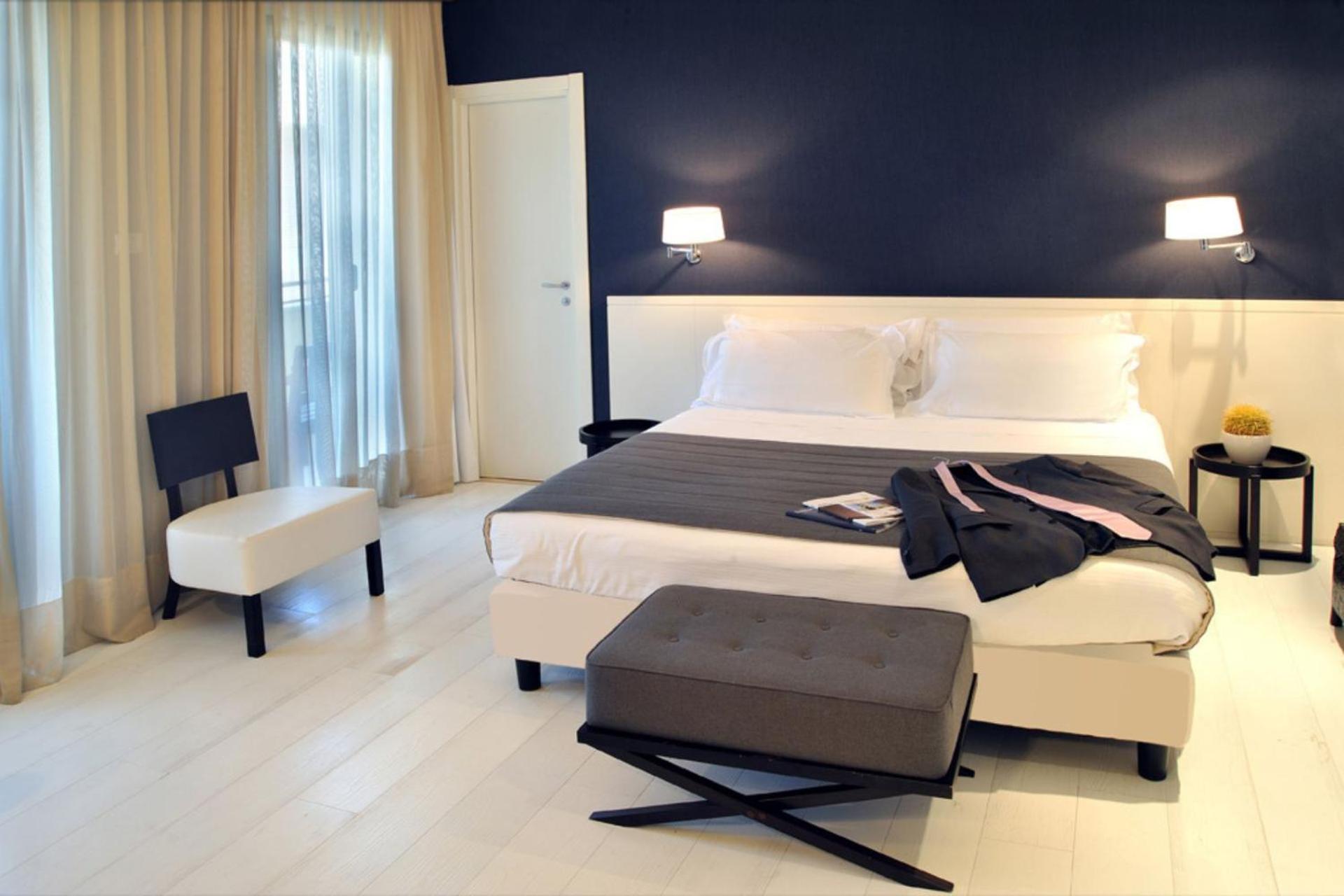 Superior Room with Sea Side View - Photo 5