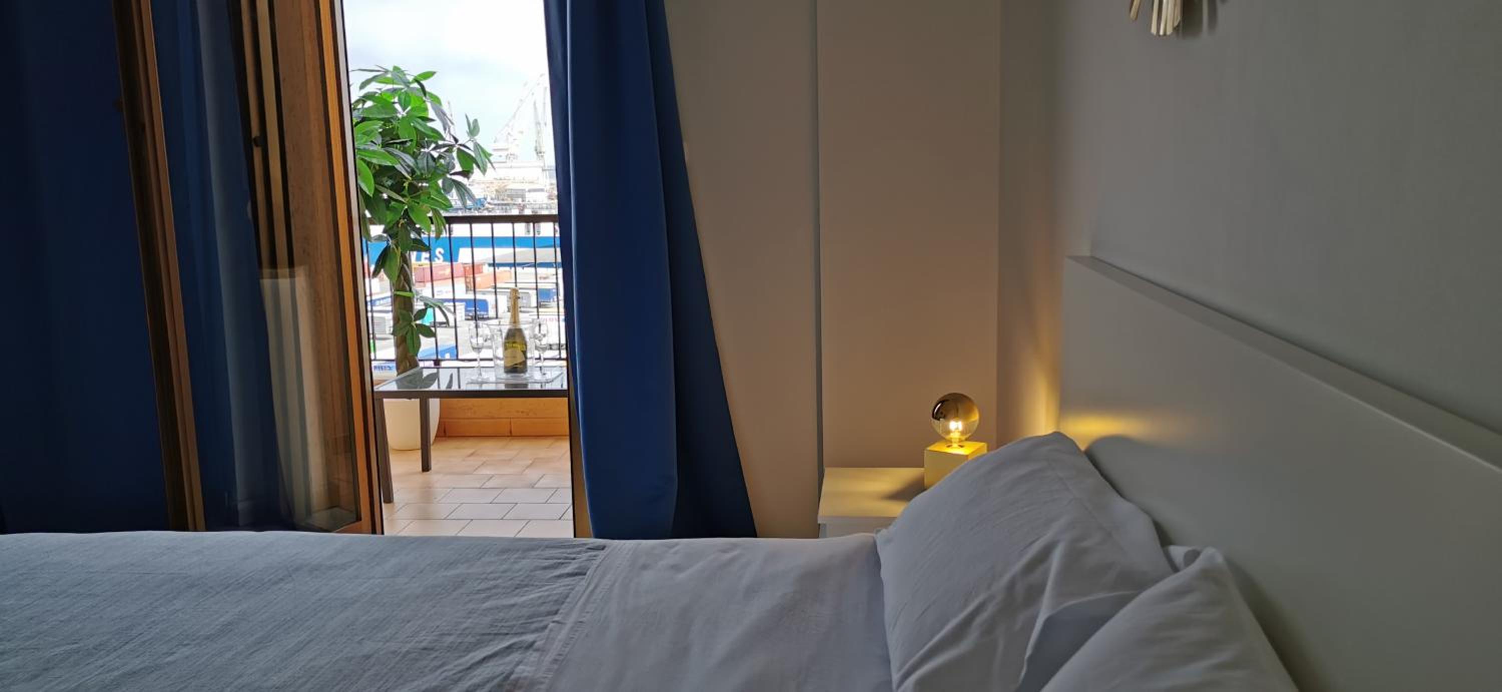 King Room with Sea View