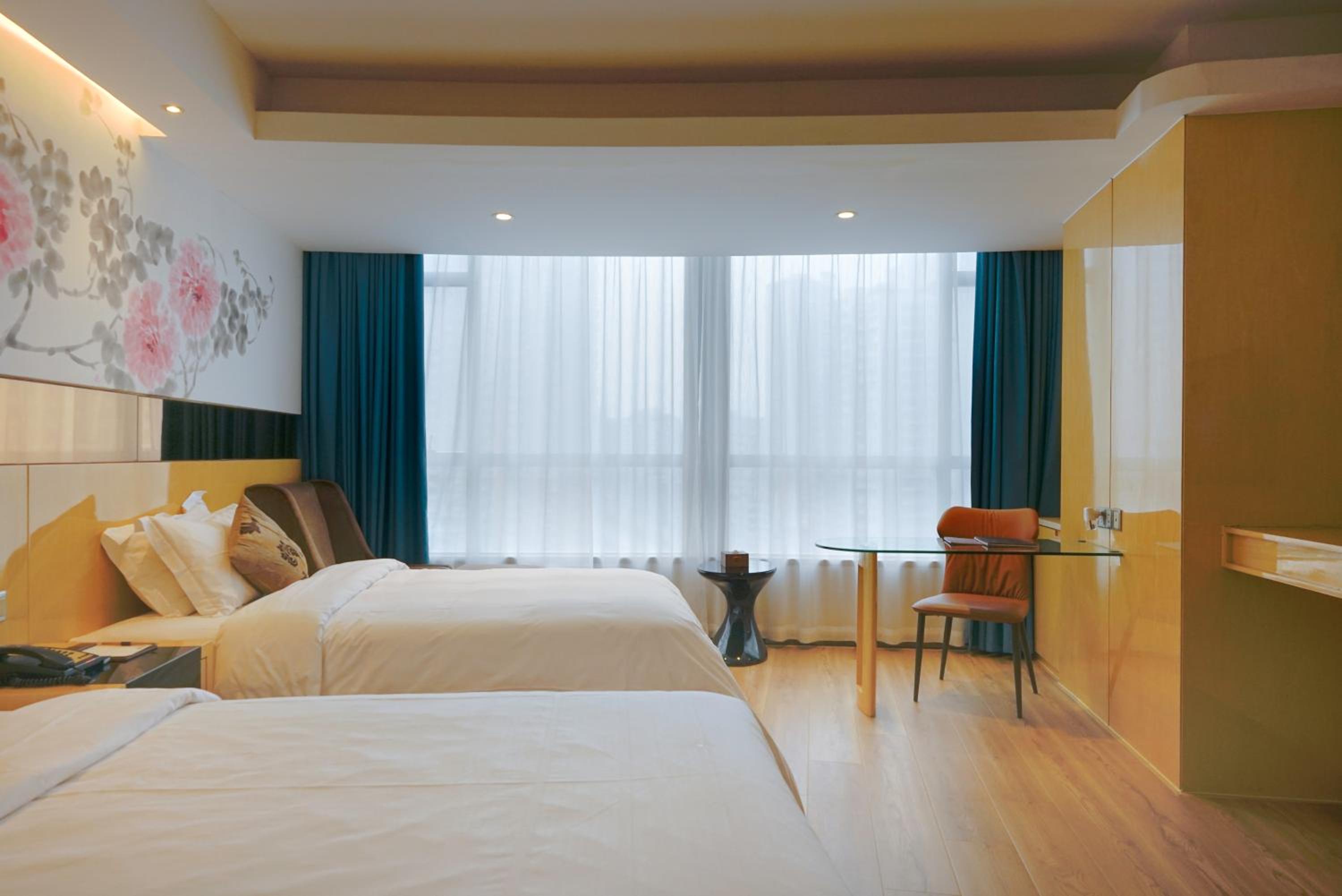 Standard Twin Room photo 3