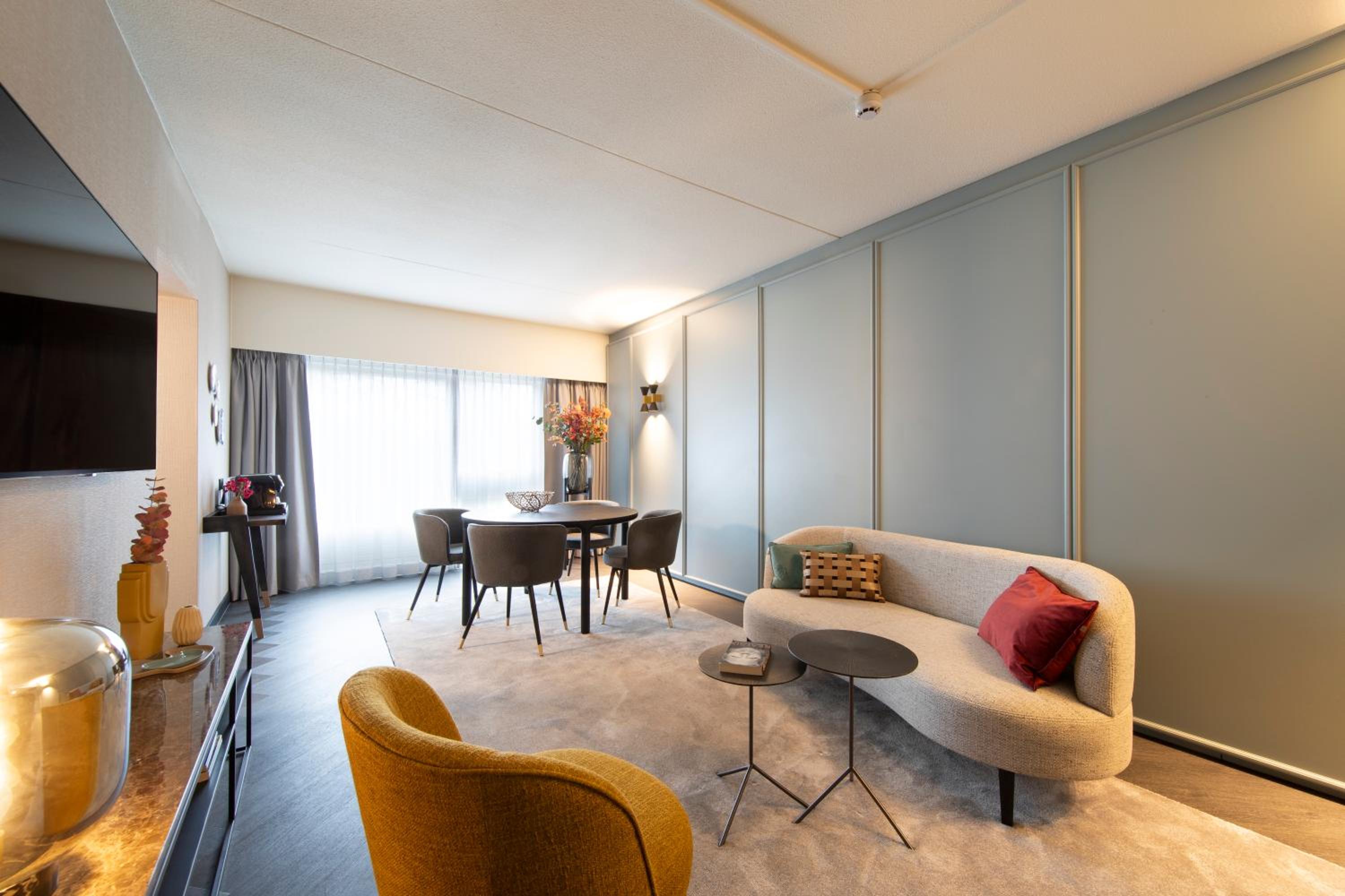 Royal Suite - Photo 3