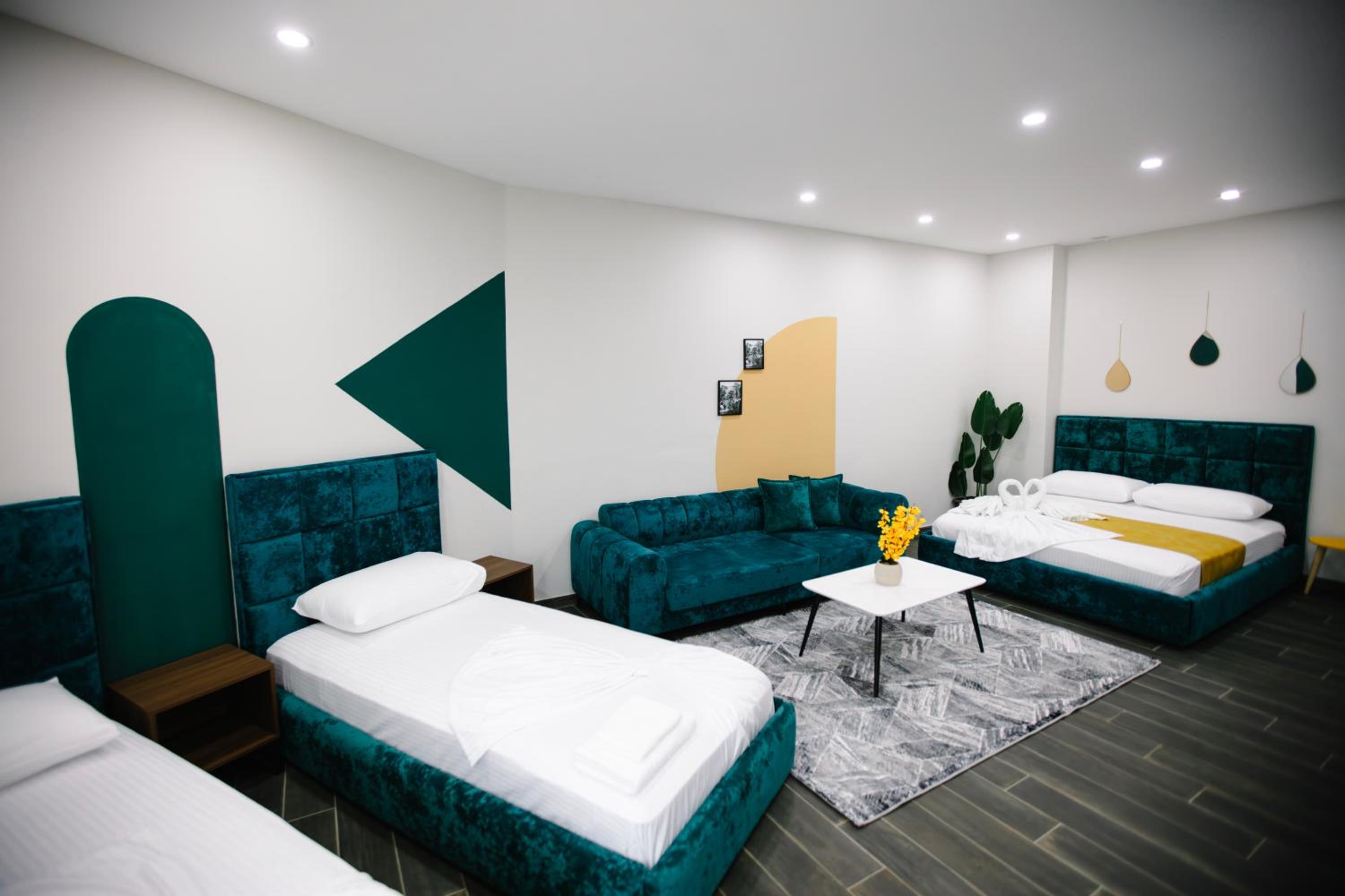 Economy Quadruple Room