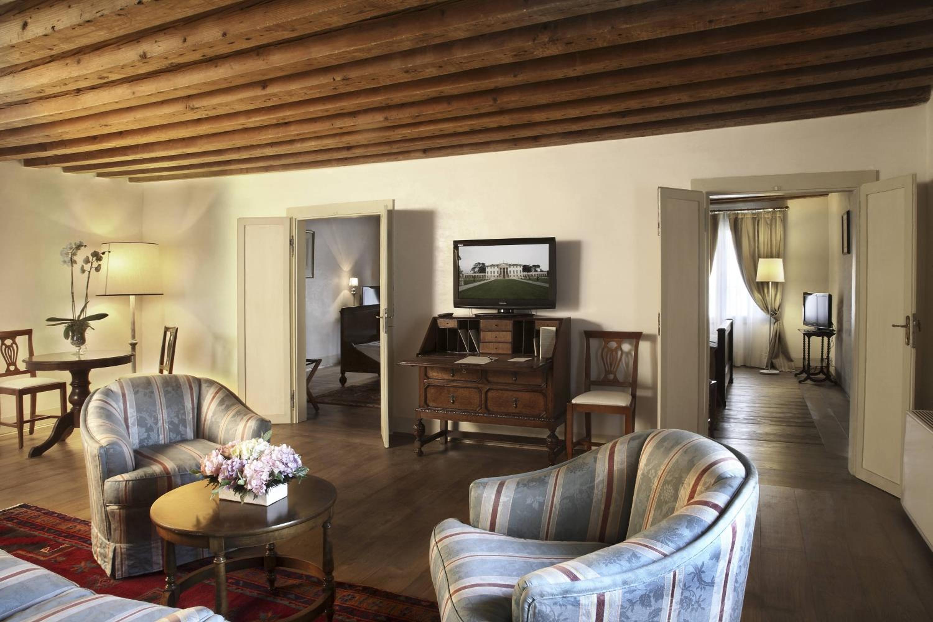 Two Bedroom Suite - Main Building photo 1