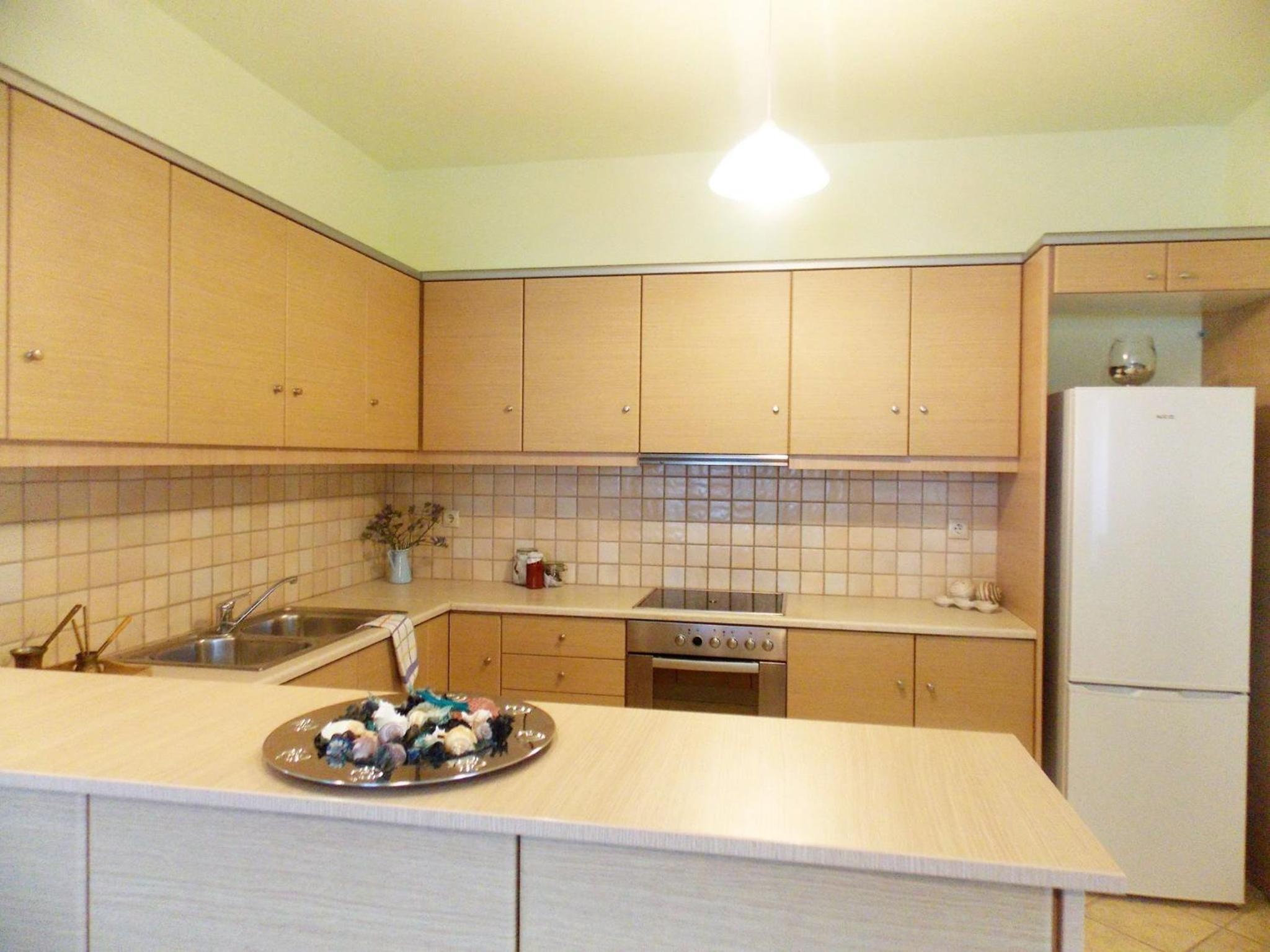 Three-Bedroom Apartment photo 2