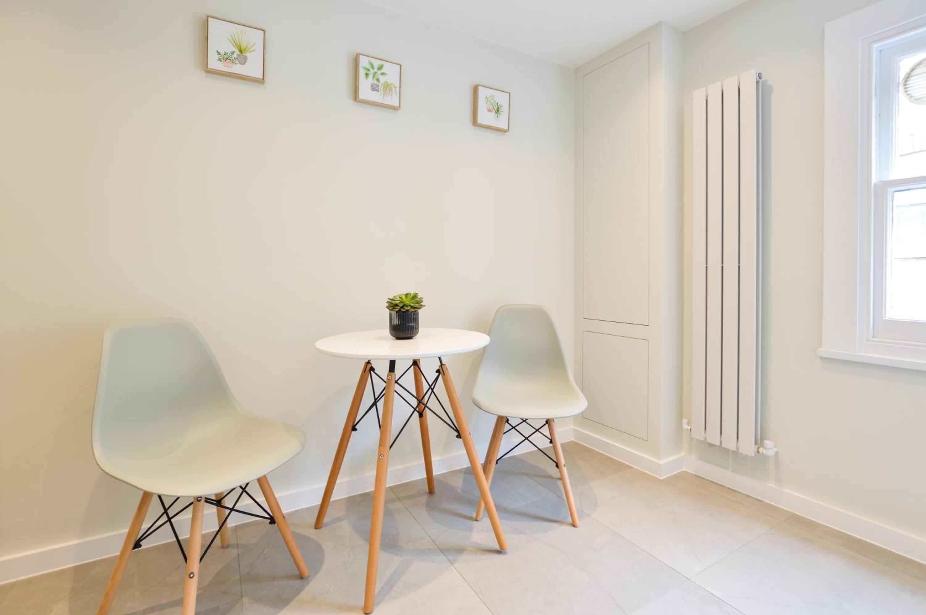 Split Level Deluxe Studio Apartment photo 2