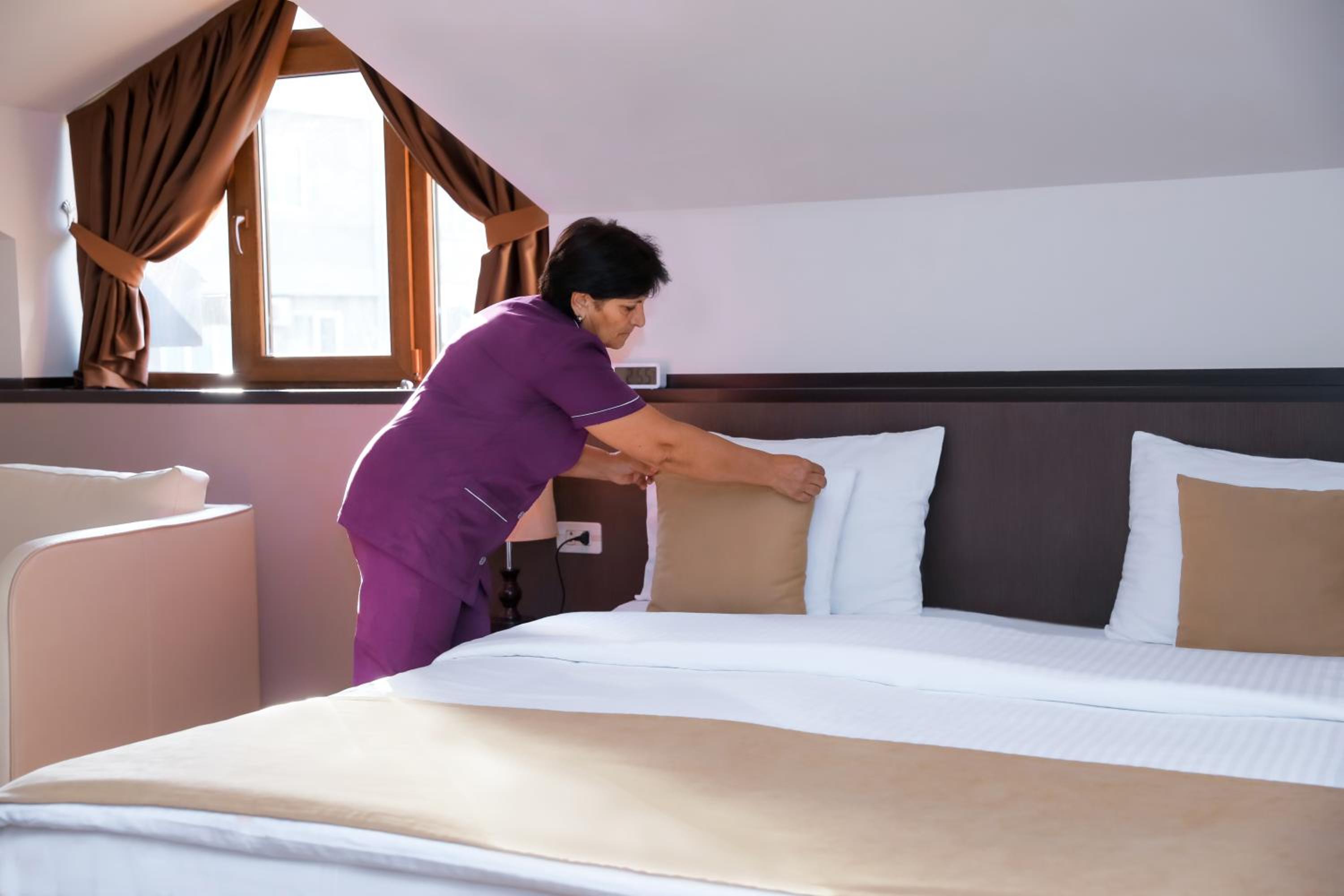Deluxe Double or Twin Room photo 3