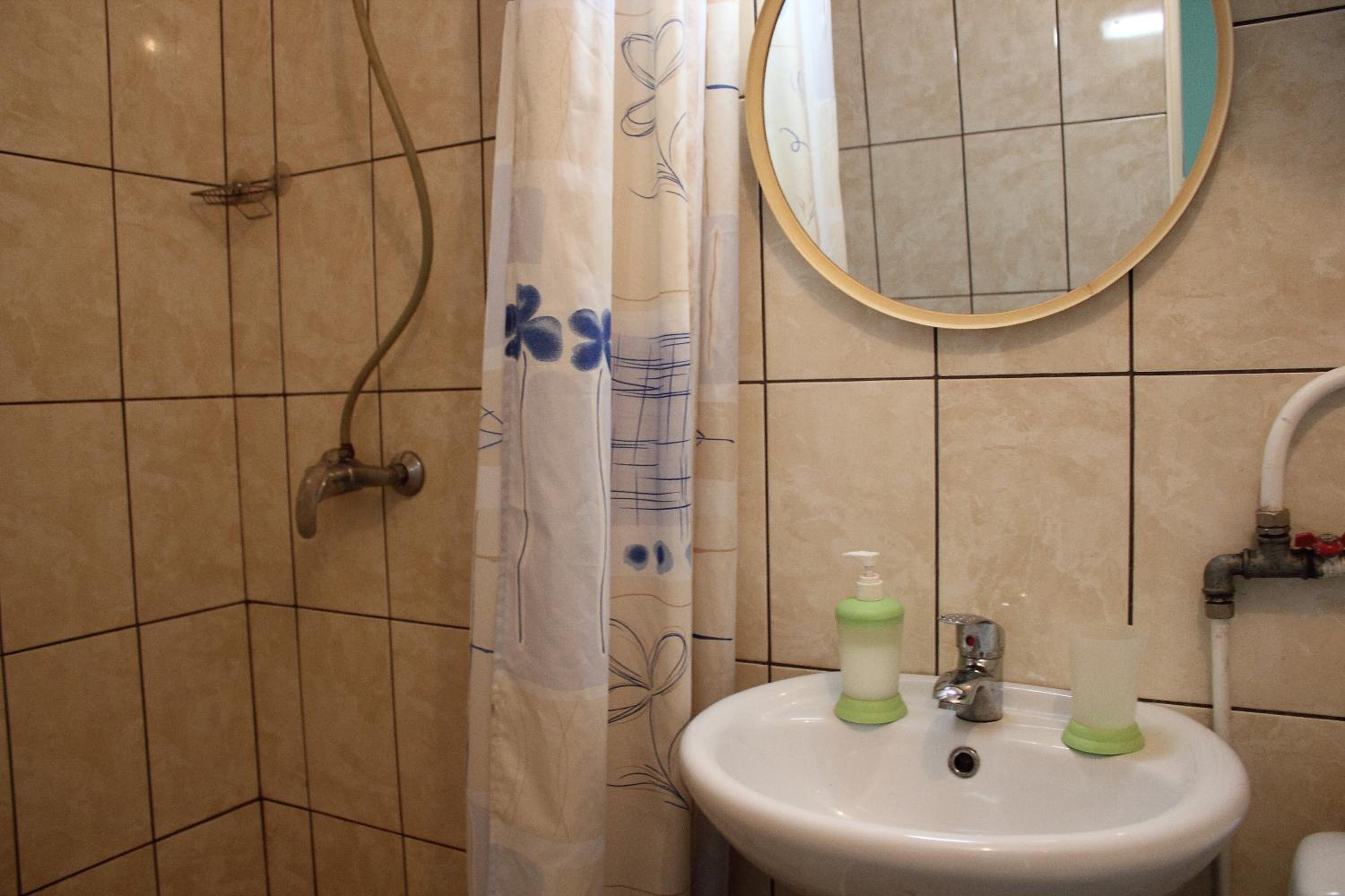 Single Room with Shower photo 1