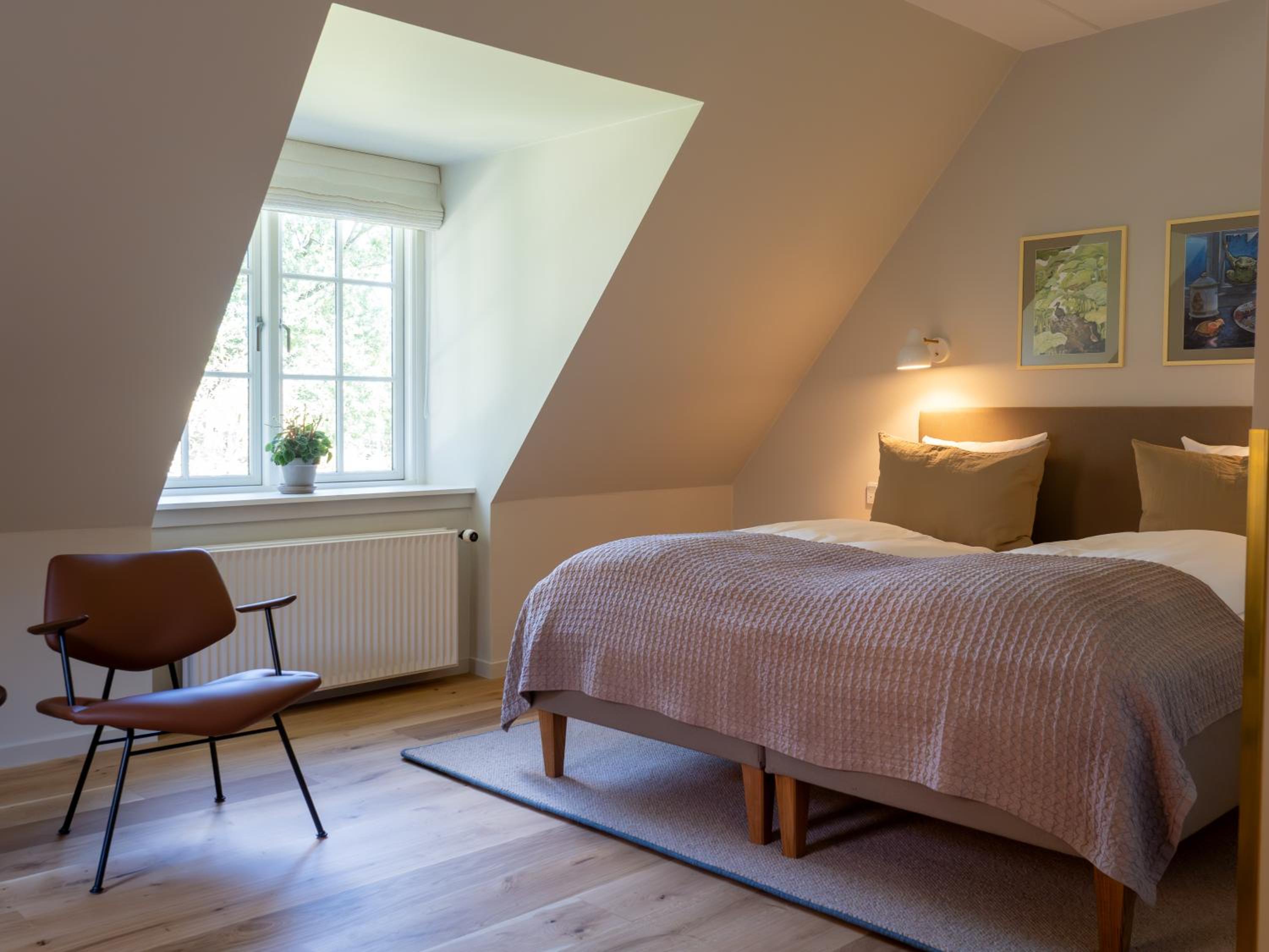 Superior Twin Room - Photo 4