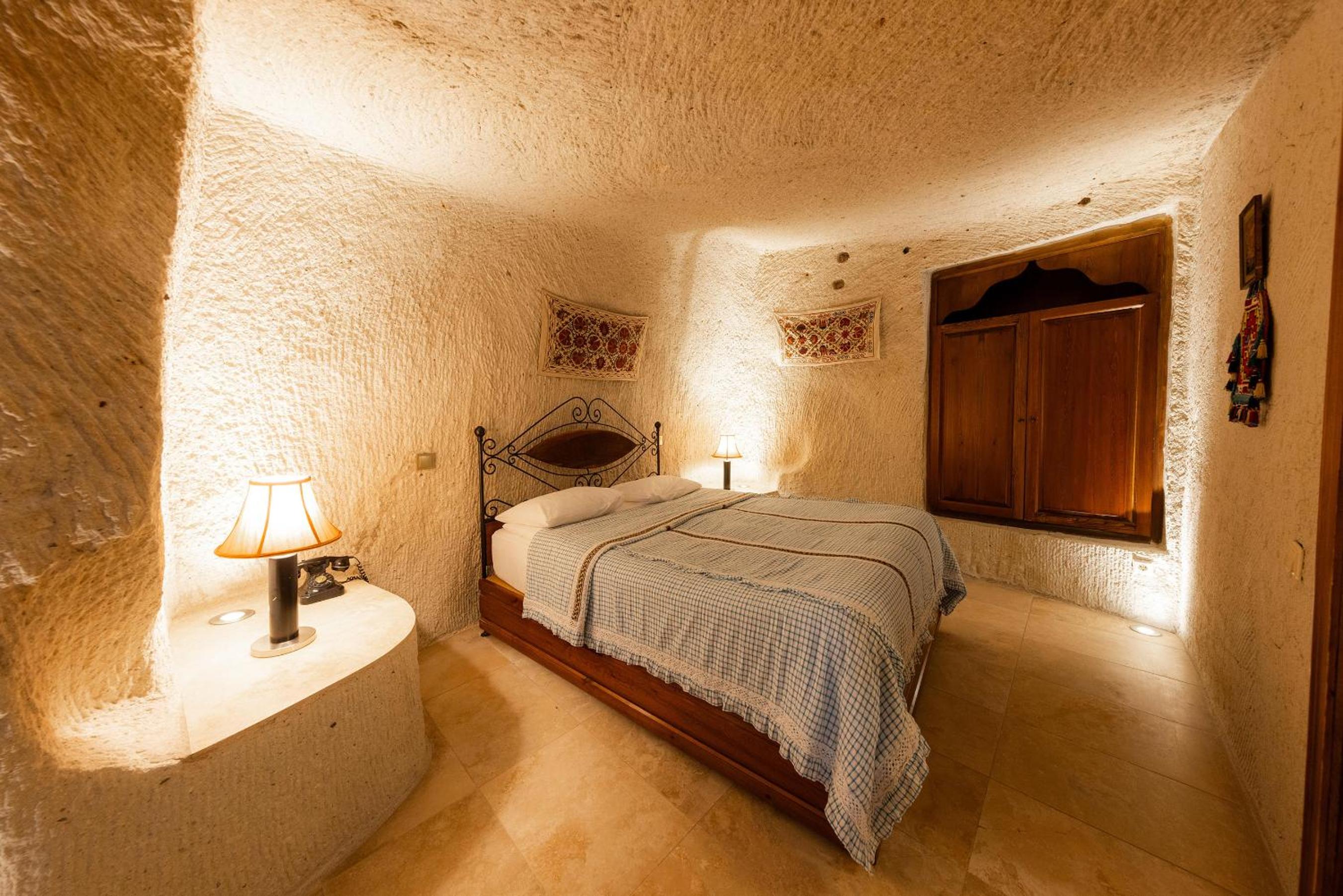 Suite - Photo 5