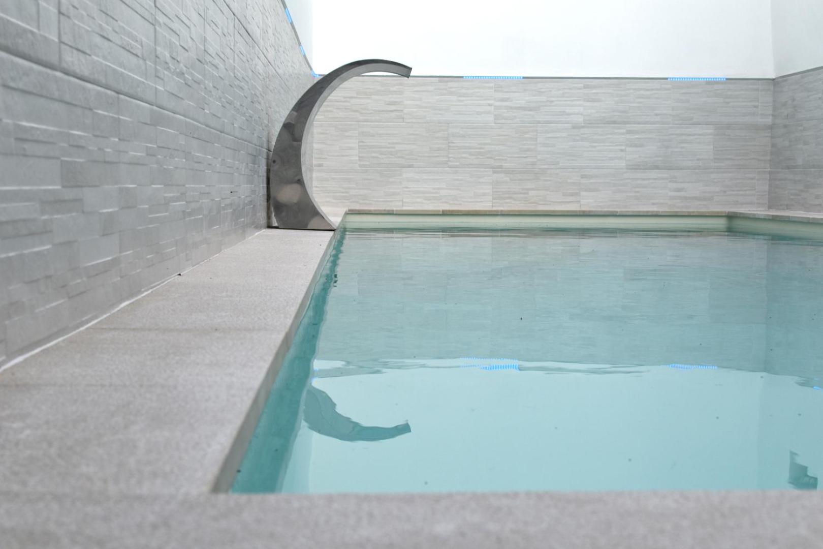 Apartment with Pool View  photo 2