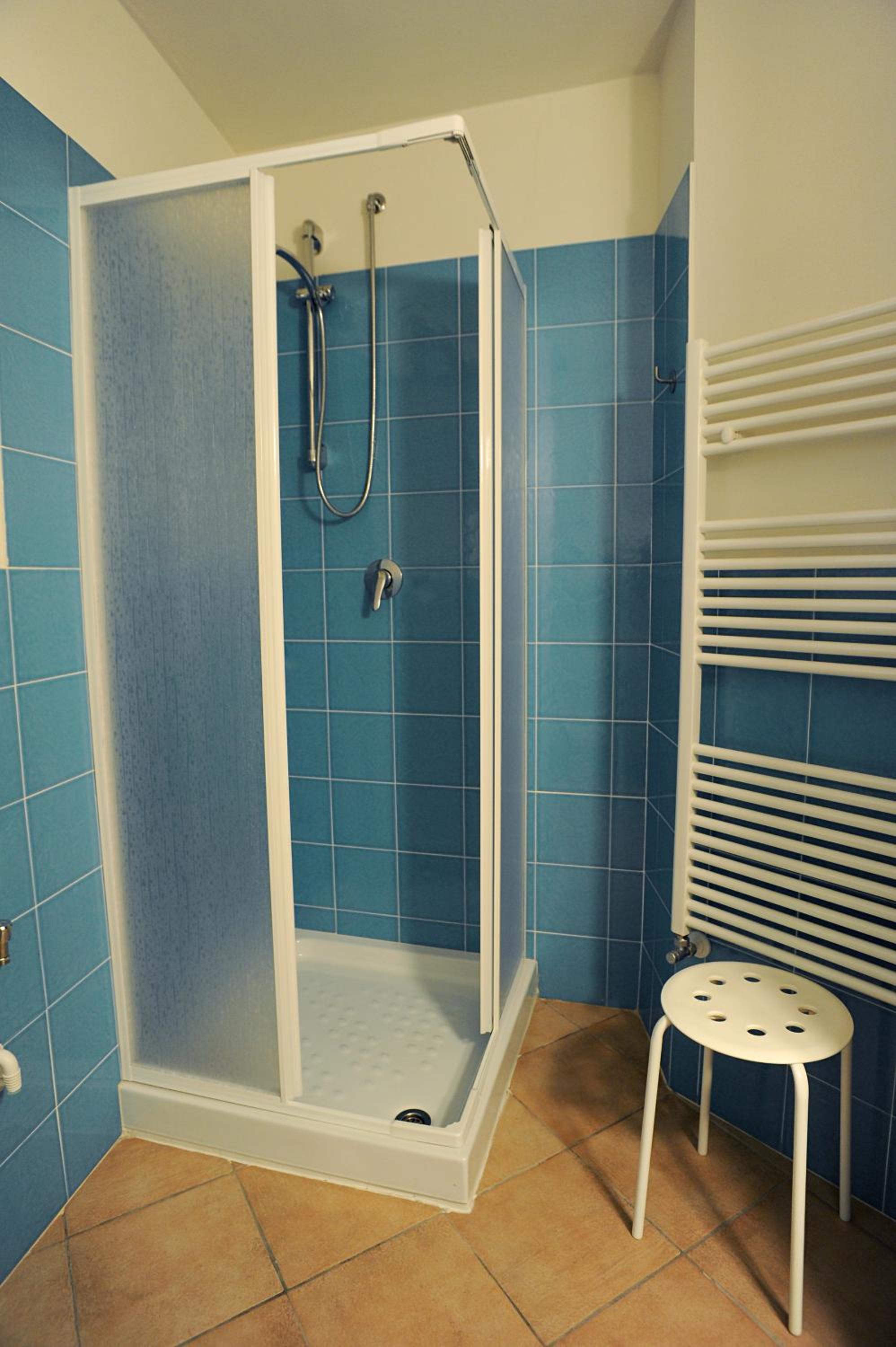 Quadruple Room - Photo 12