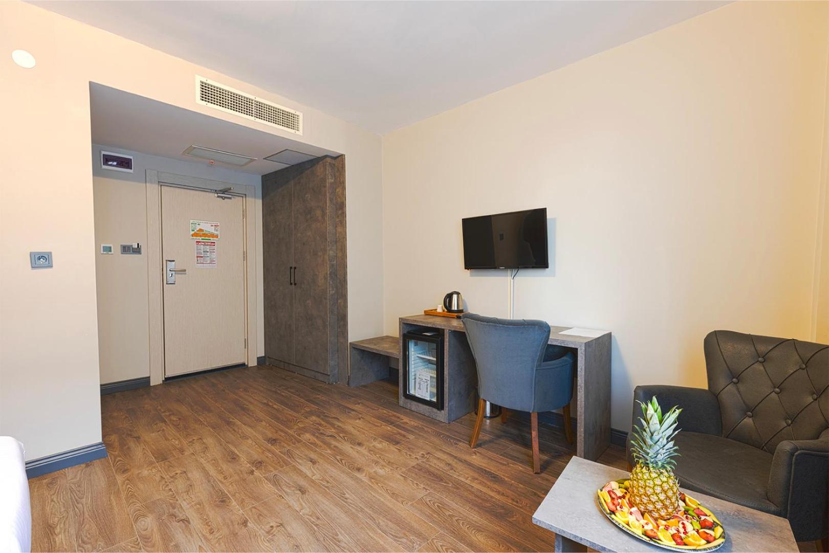 Deluxe Quadruple Room photo 3