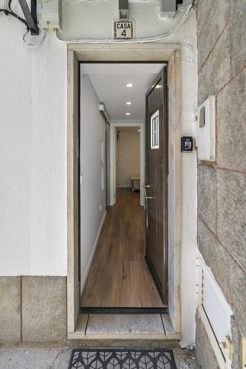 One-Bedroom House photo 2