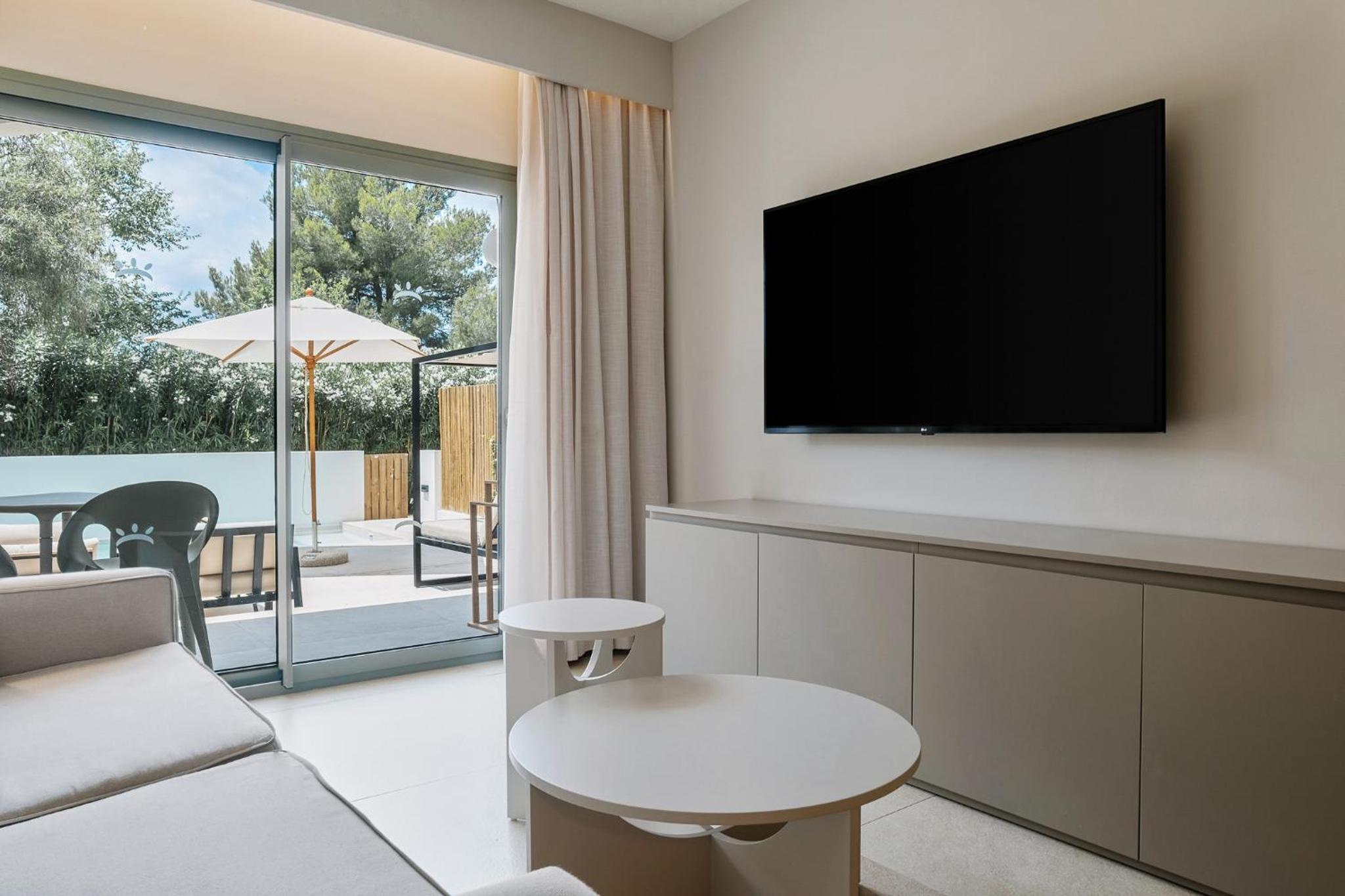 Two Bedroom Suite with Private Pool at Ground Floor