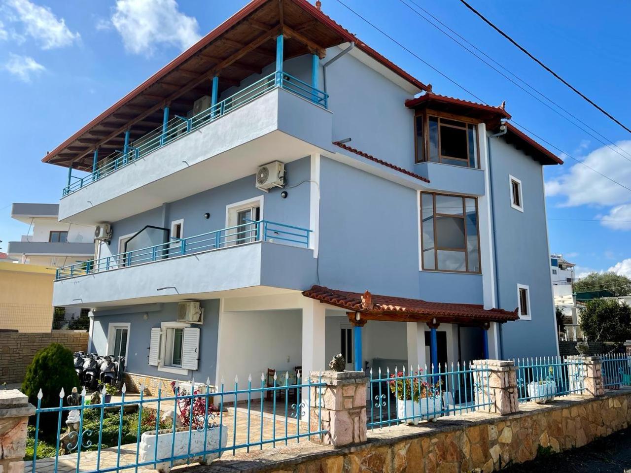 Superior Apartment photo 3