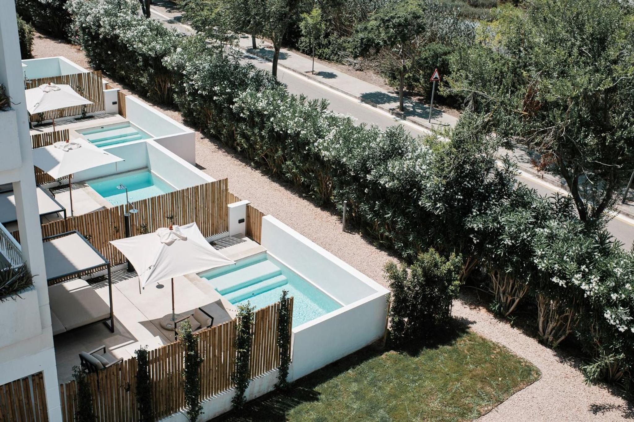 One Bedroom Suite with Private Pool at Ground Floor thumbnail 6