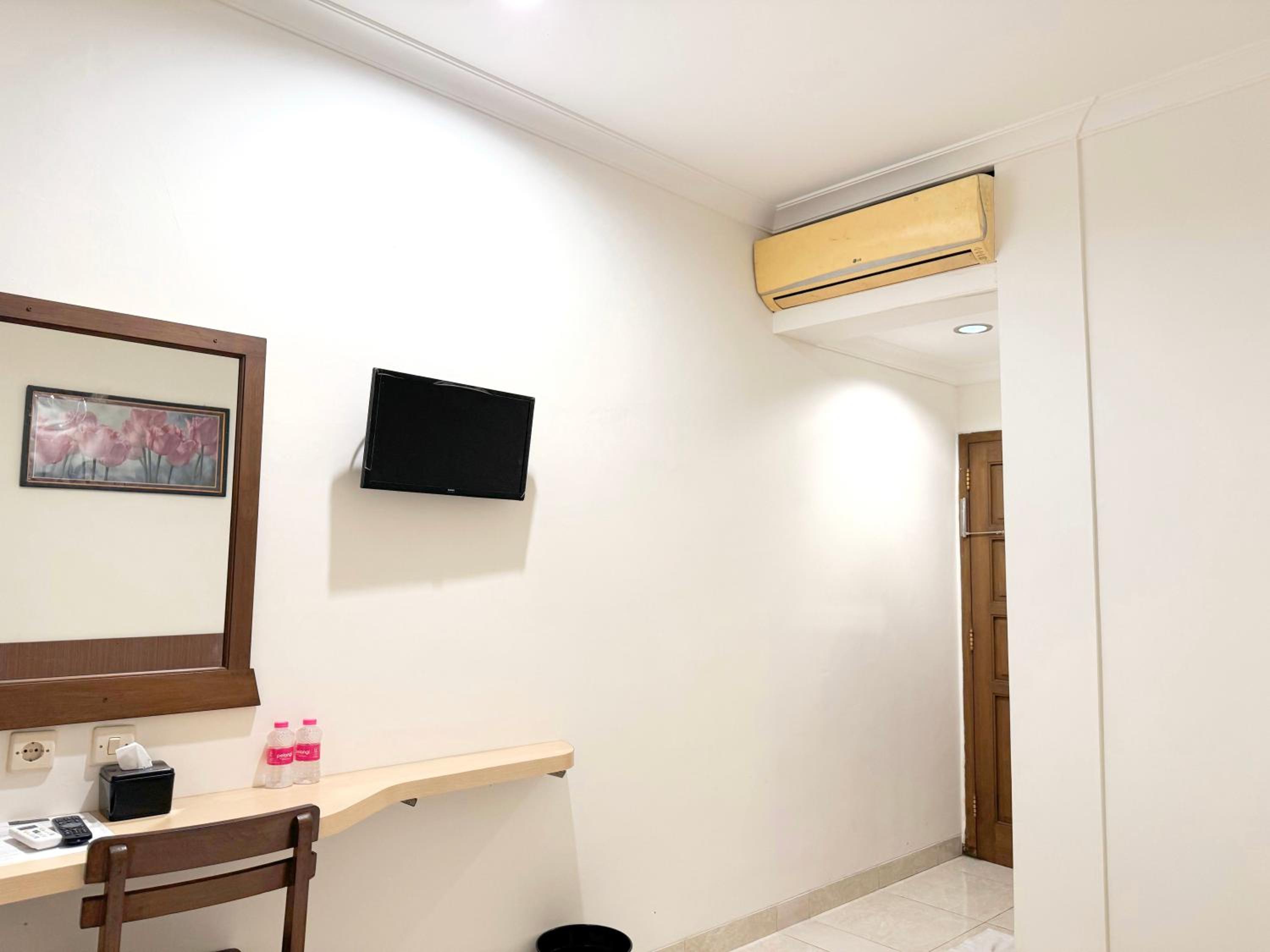 Superior Twin Room - Photo 4