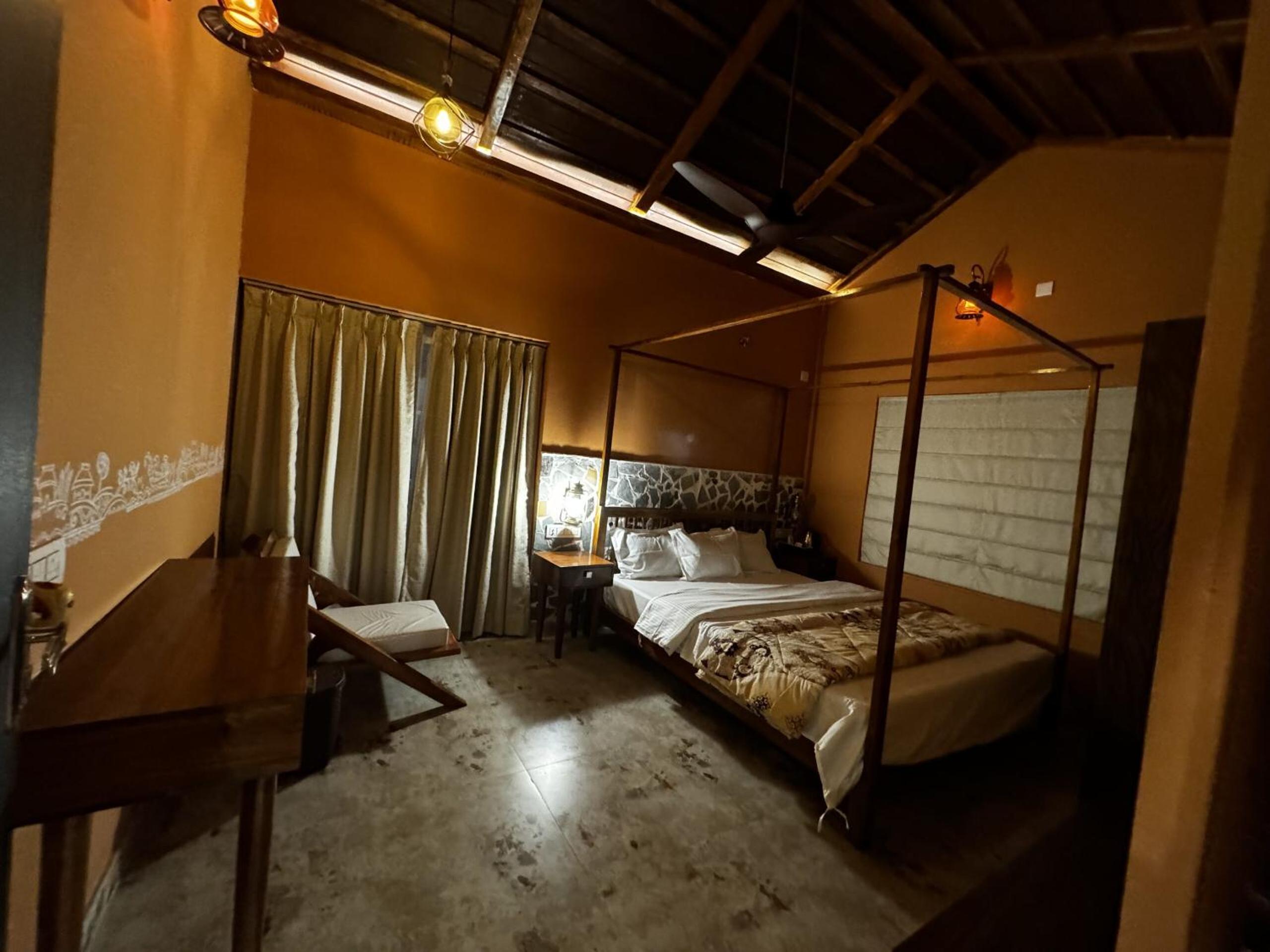 Double Room With Pool View photo 1