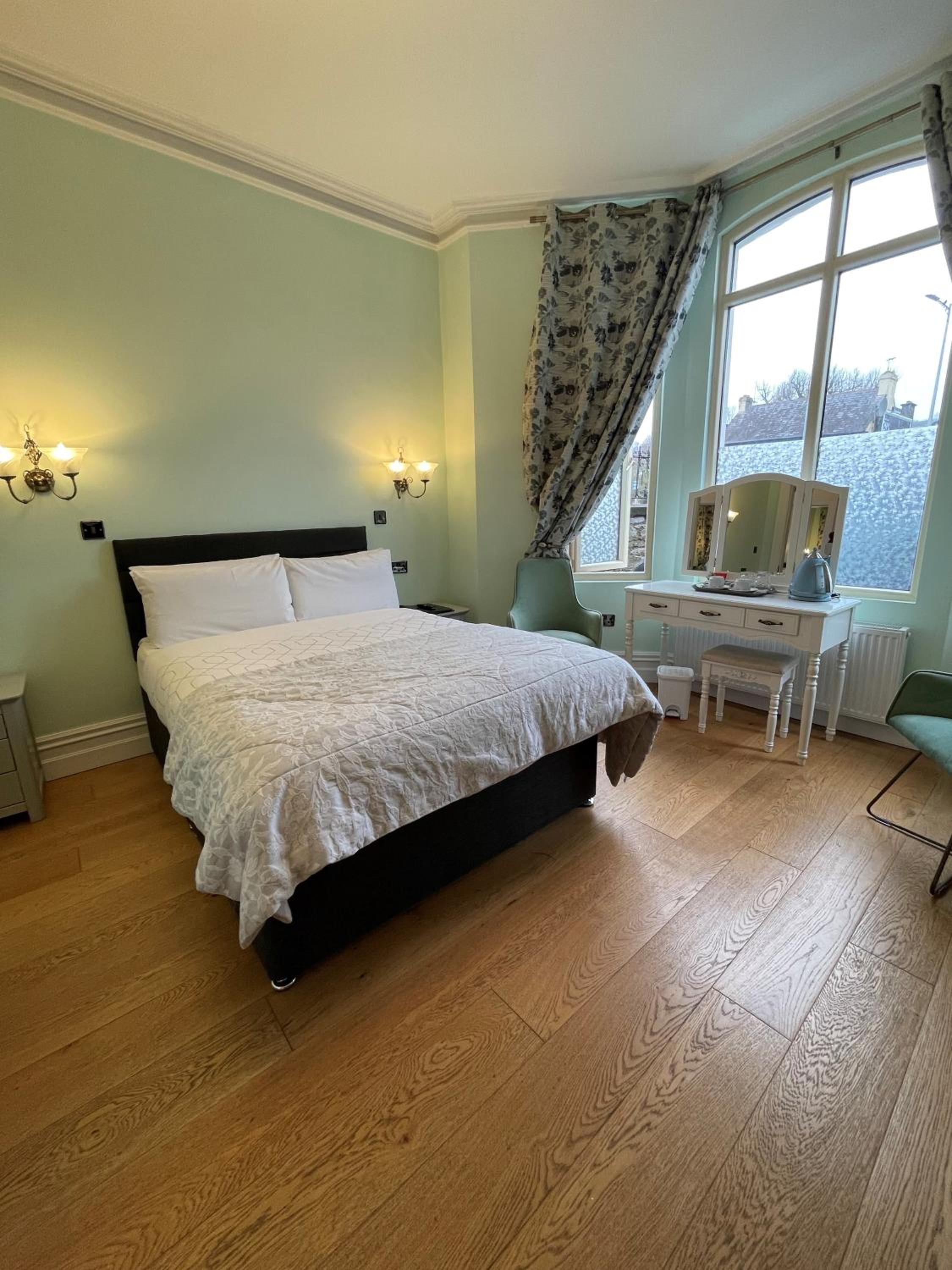 Deluxe Double Room - Photo 2