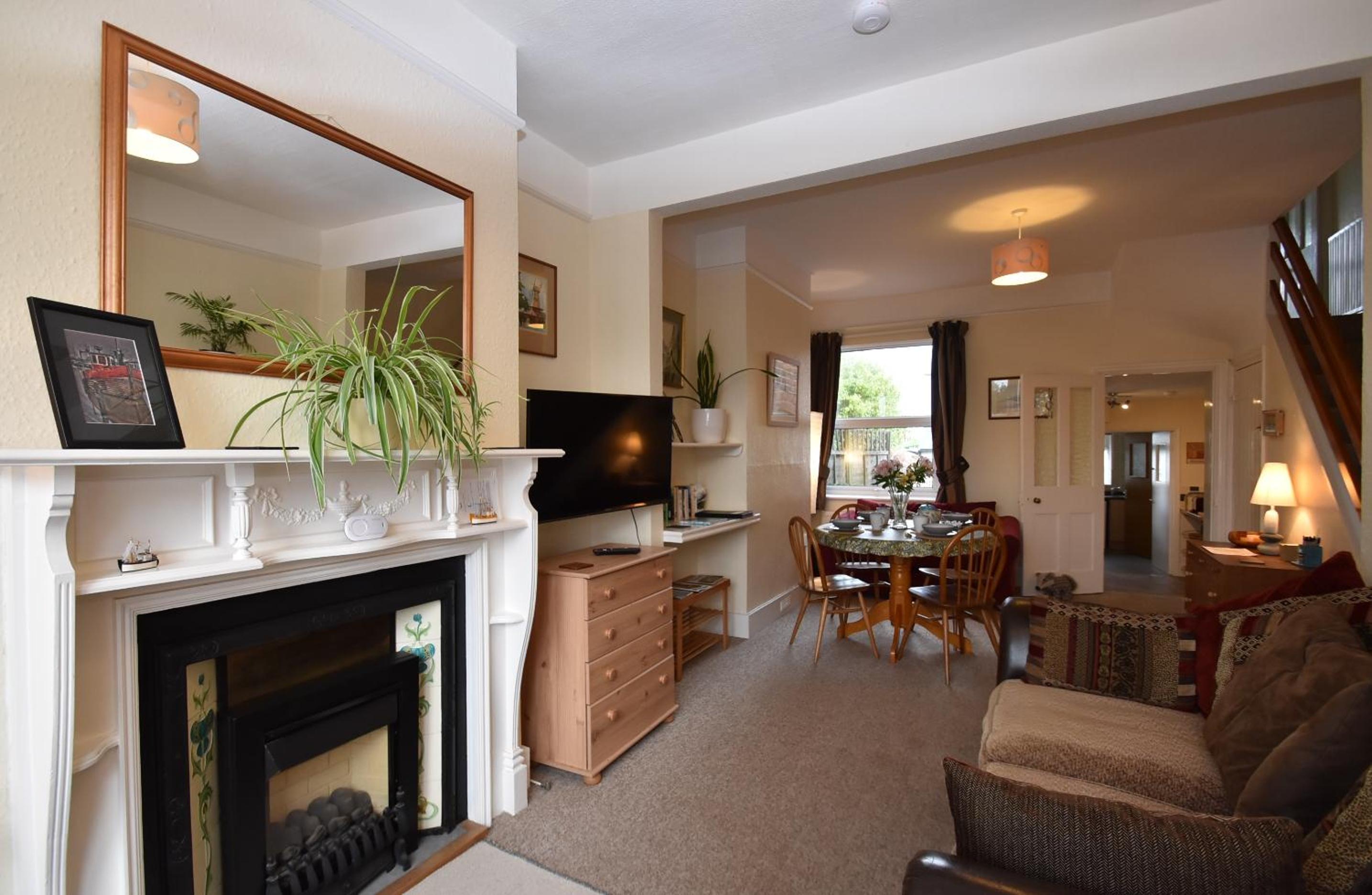 Two-Bedroom House photo 1