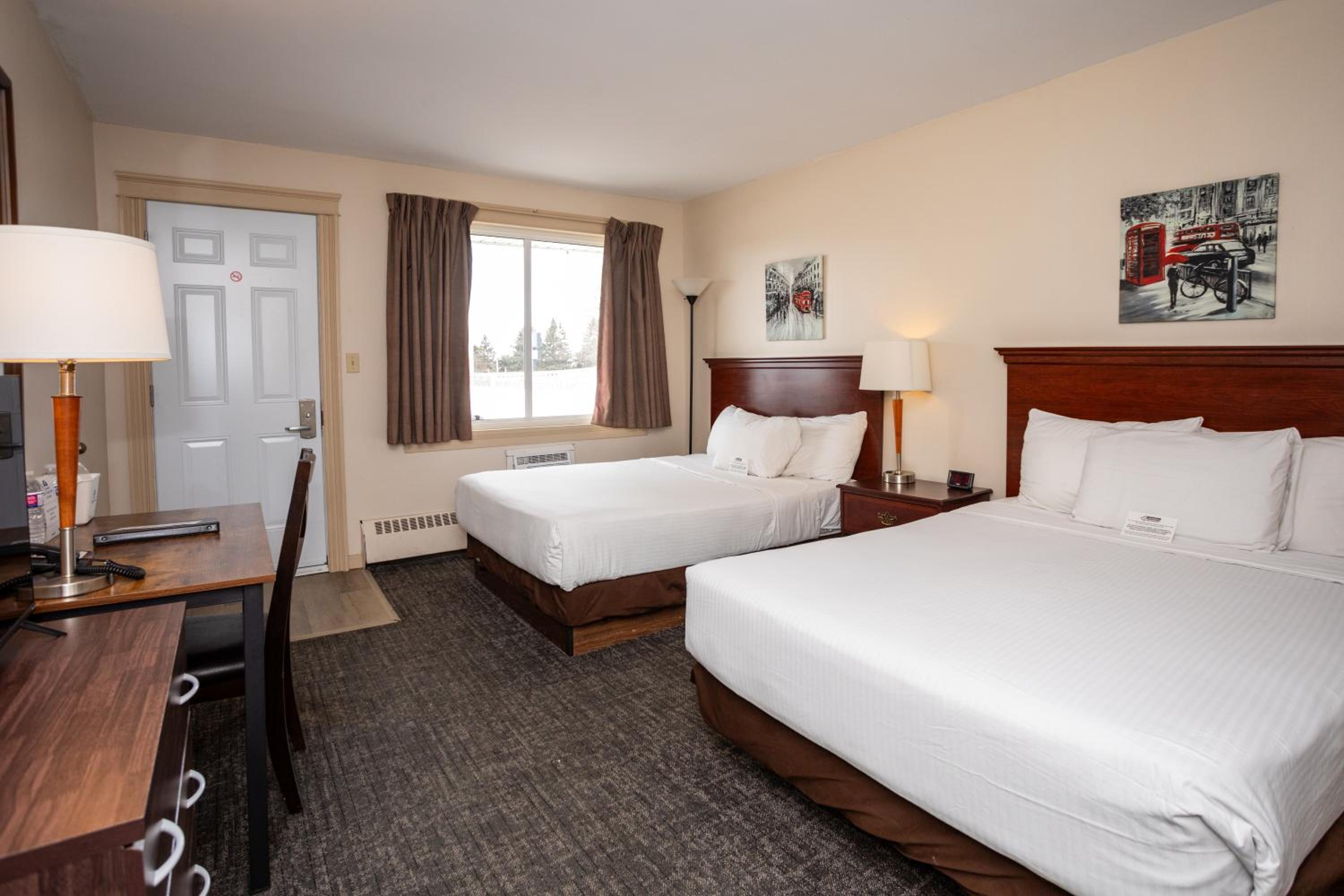 Double Room - Photo 1