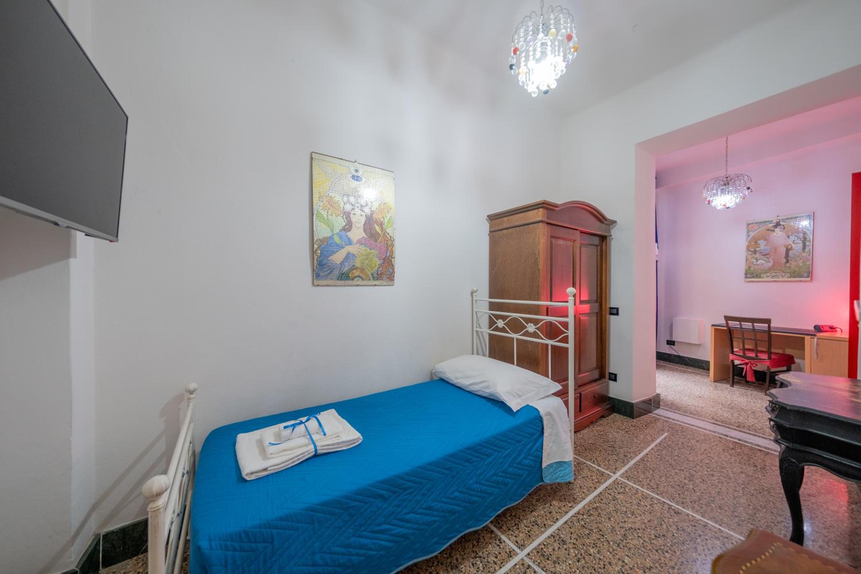 Single Room photo 1