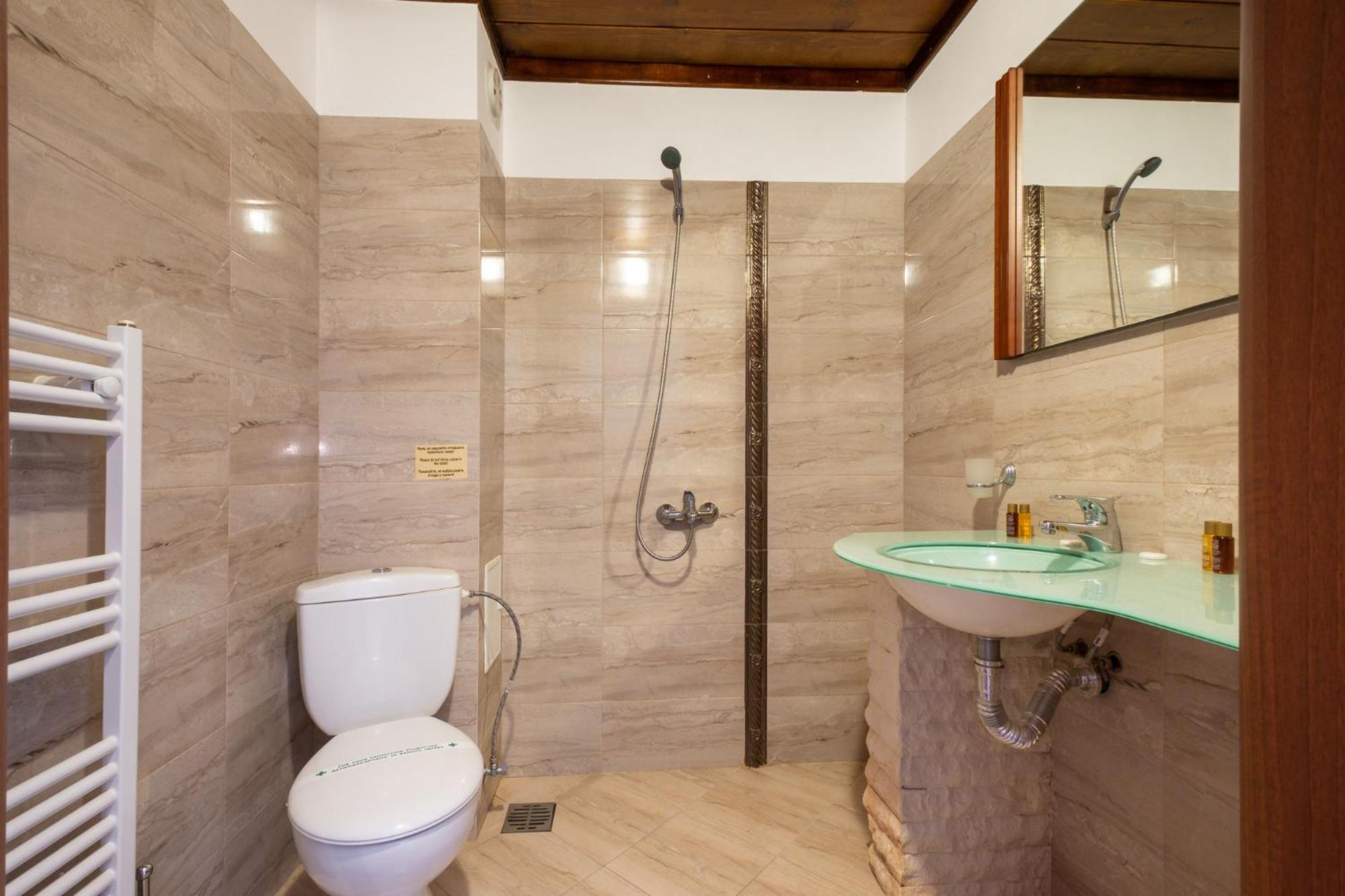Two-Bedroom Apartment Comfort Maisonette - annex building  photo 3