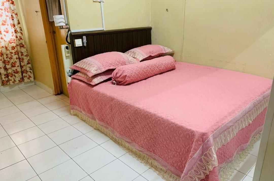 Two-Bedroom House photo 3